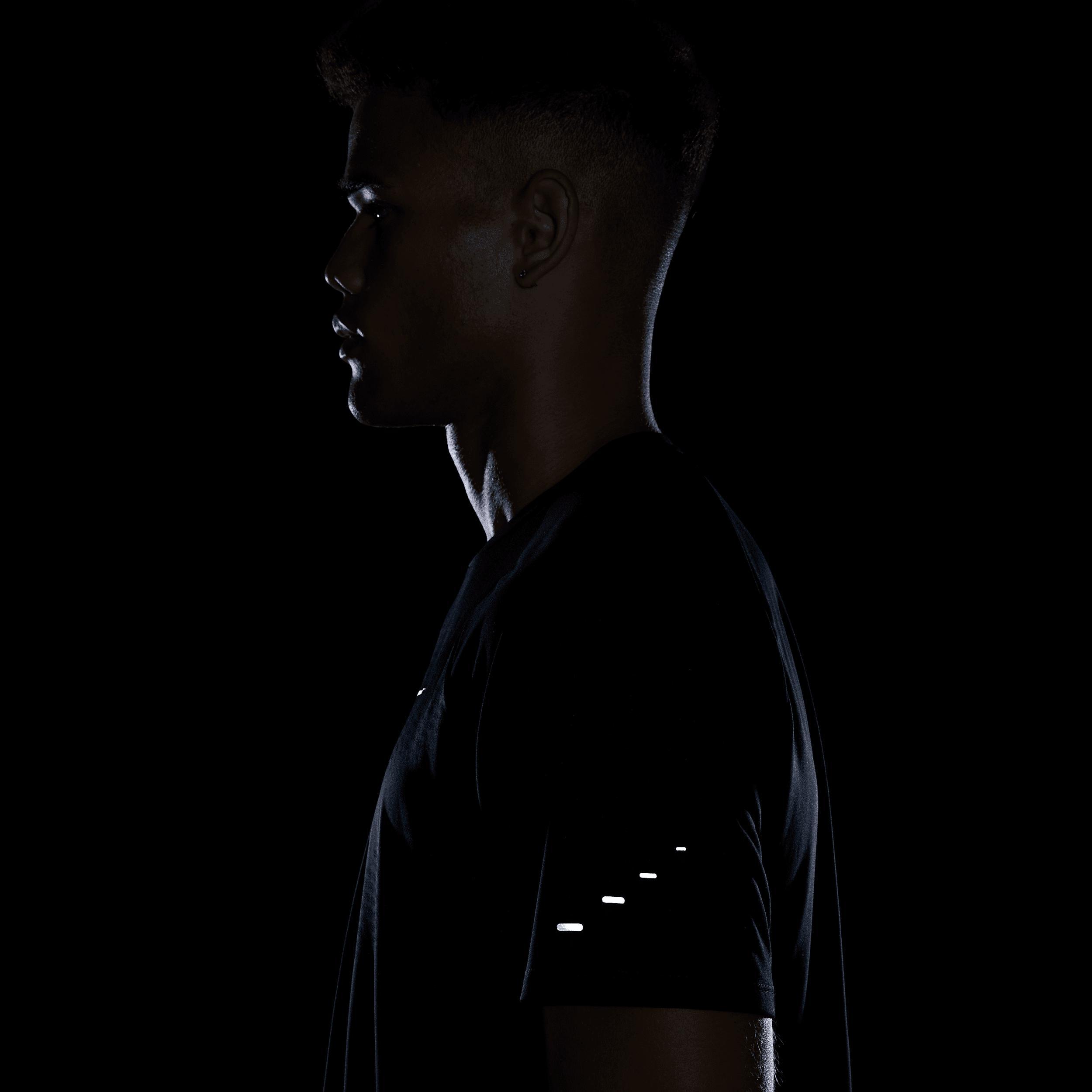 Nike Men's Stride Dri-FIT ADV Short-Sleeve Running Top Product Image