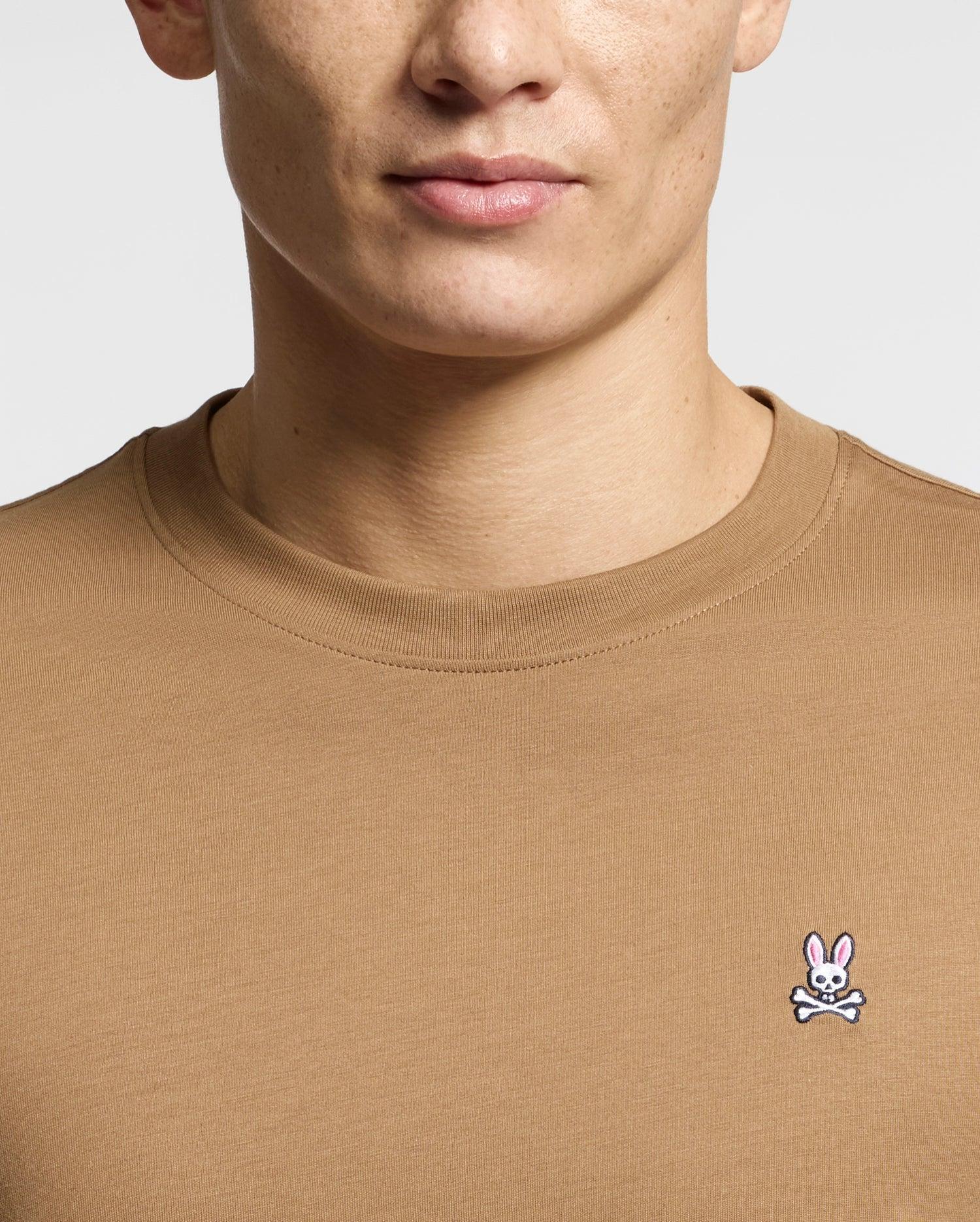 MENS CLASSIC CREW NECK TEE - B6U014F200 Product Image