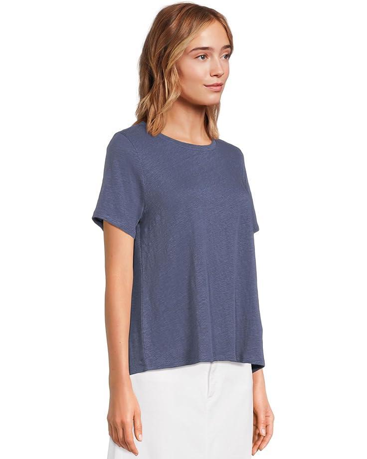 V-Neck Short Sleeve Tee Product Image