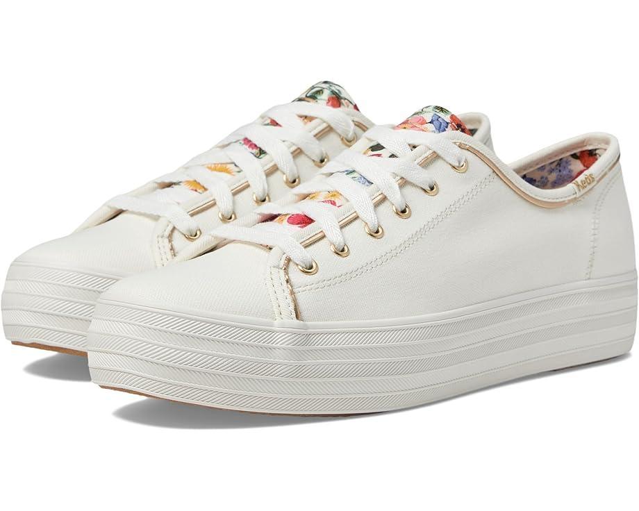 Triple Kick Canvas Product Image