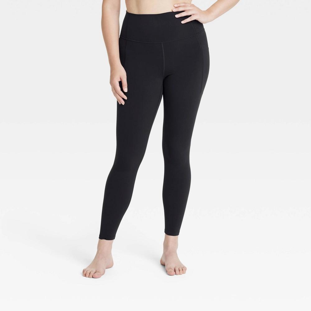 Womens Everyday Soft Ultra High-Rise Pocketed 7/8 Leggings - All In Motion Black XXL Product Image