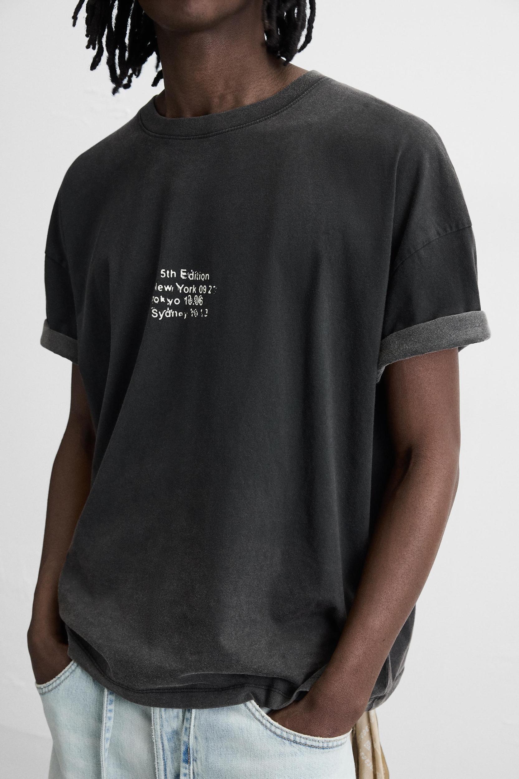 WASHED PATCH T-SHIRT Product Image