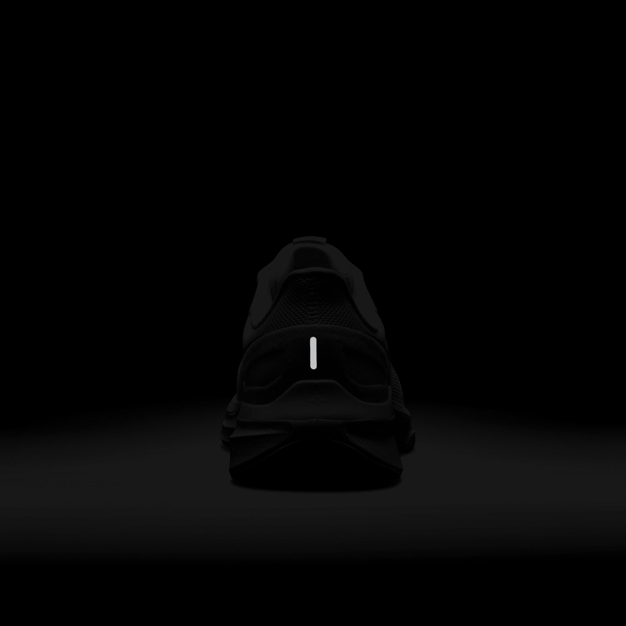 Nike Structure 25 Women's Road Running Shoes (Extra Wide) Product Image