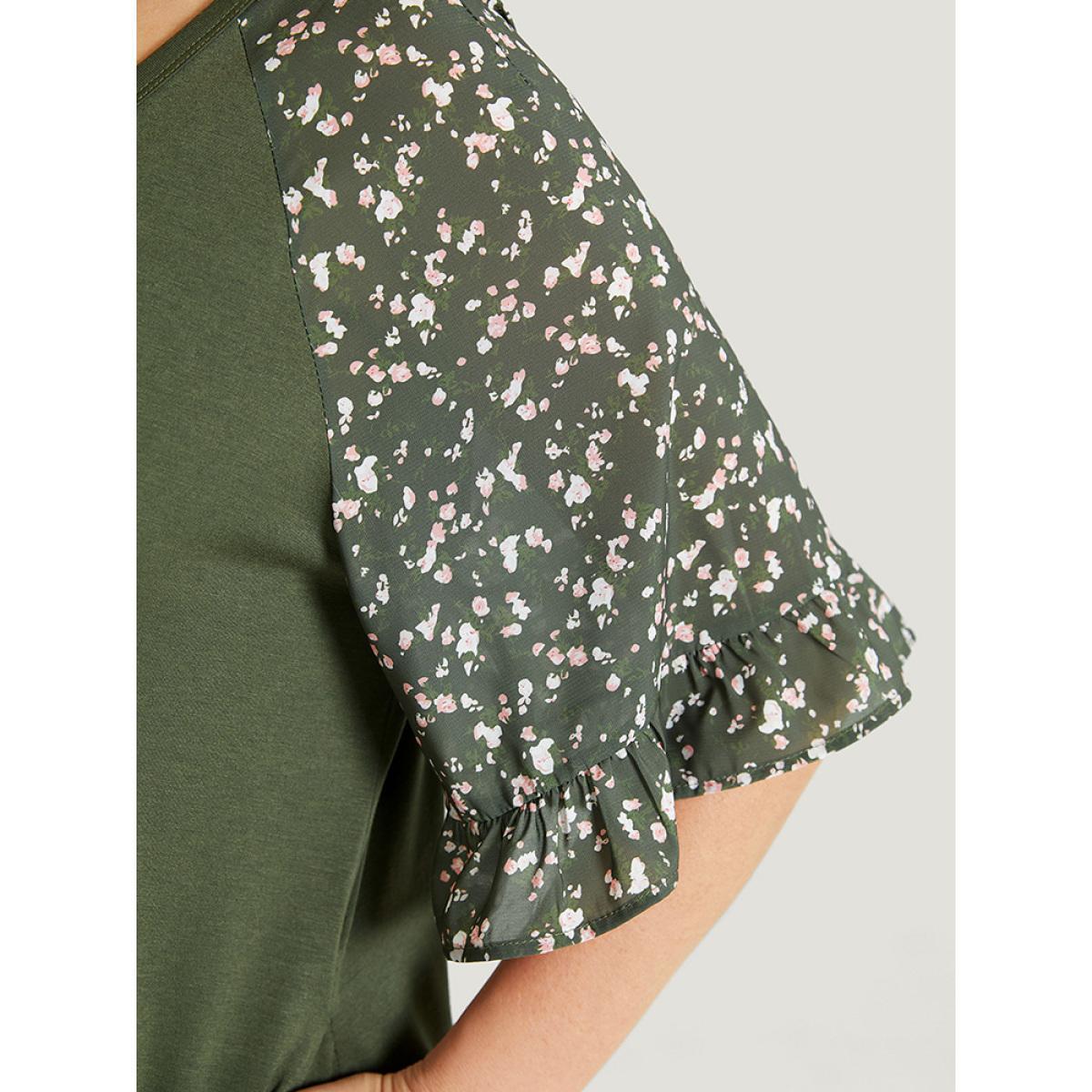 Plus Size Ditsy Floral Ruffle Trim Raglan Sleeve Pocket Dress ArmyGreen Women Casual Contrast V-neck Half Sleeve Curvy Knee Dress BloomChic 22-24/3X Product Image