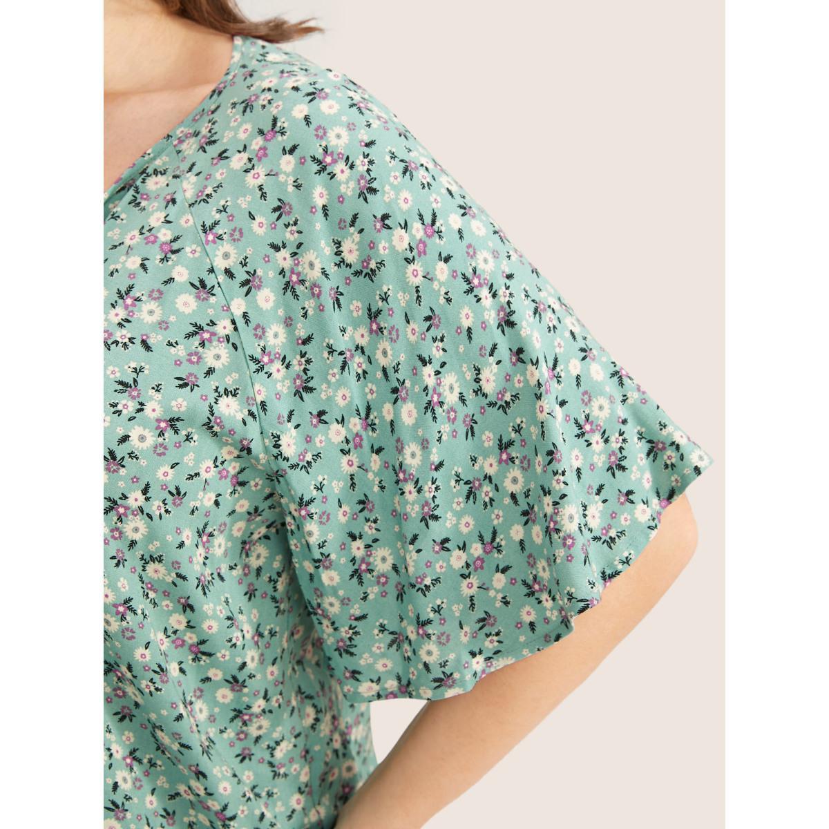 Plus Size Emerald Ditsy Floral Ruffle Sleeve Tie Neck Blouse Women Elegant Short sleeve V-neck Everyday Blouses BloomChic 28/5X Product Image