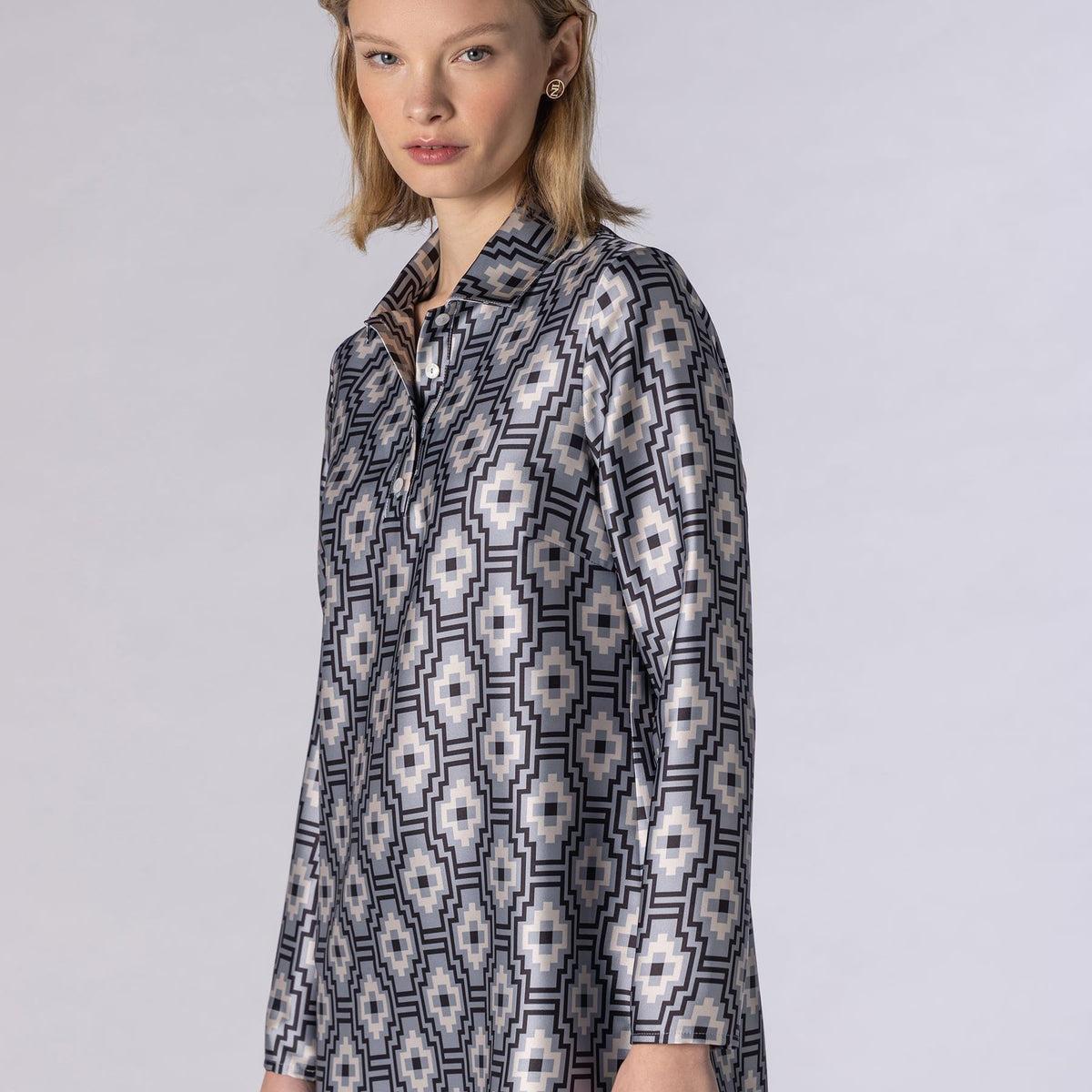 4745 Long Sleeve Blouse Product Image