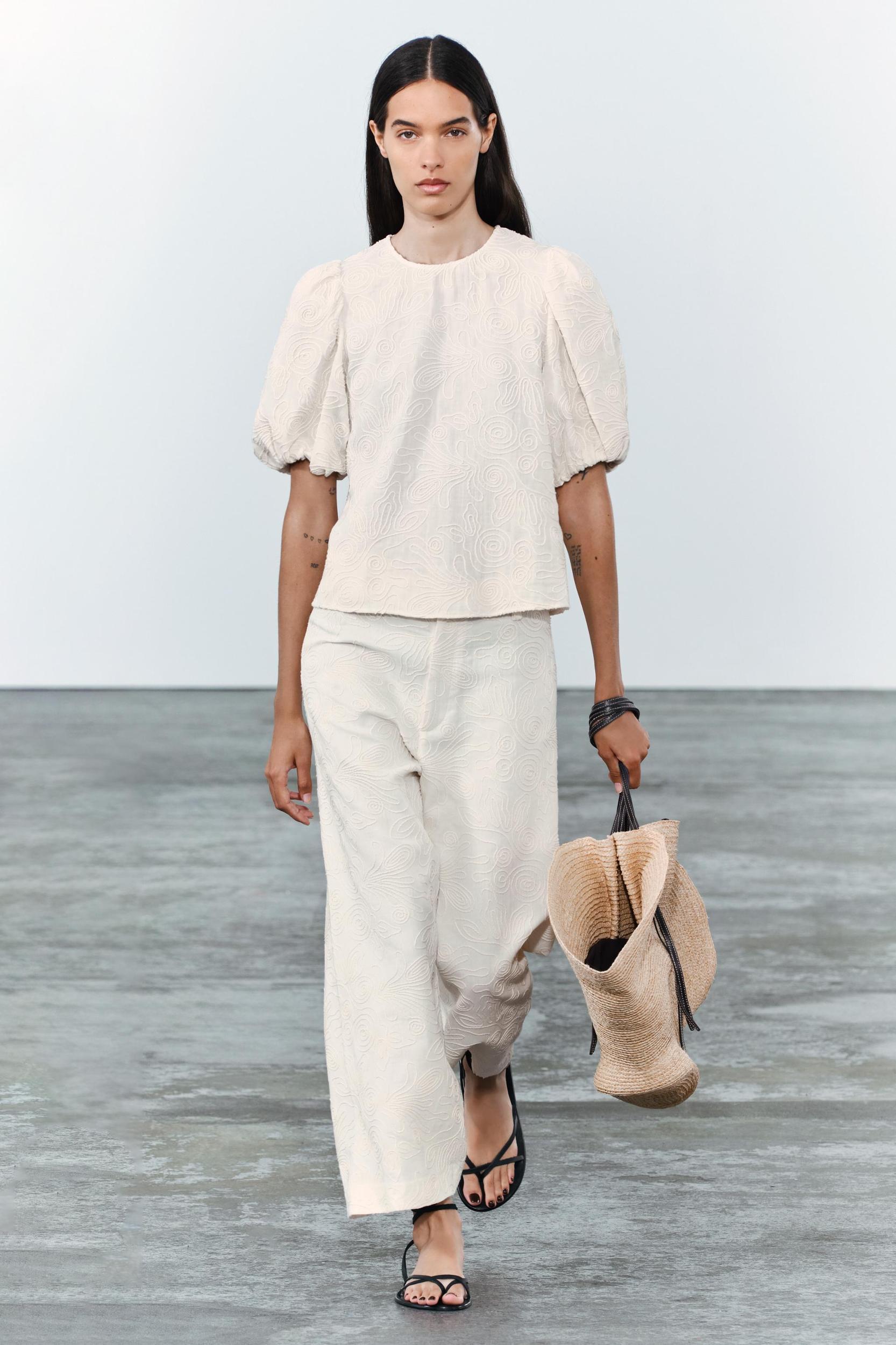 EMBROIDERED CULOTTE PANTS ZW COLLECTION Product Image