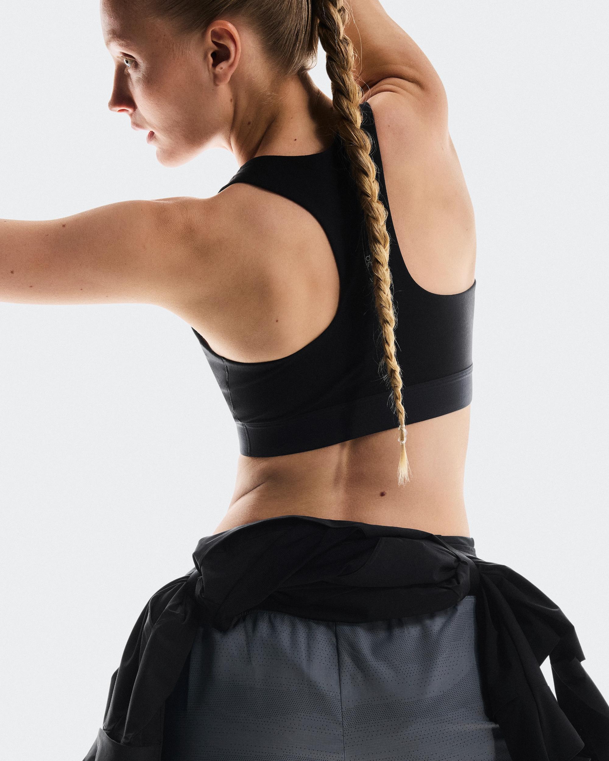 Trail Shorts: Women’s Functional Trail Running Shorts | On Product Image