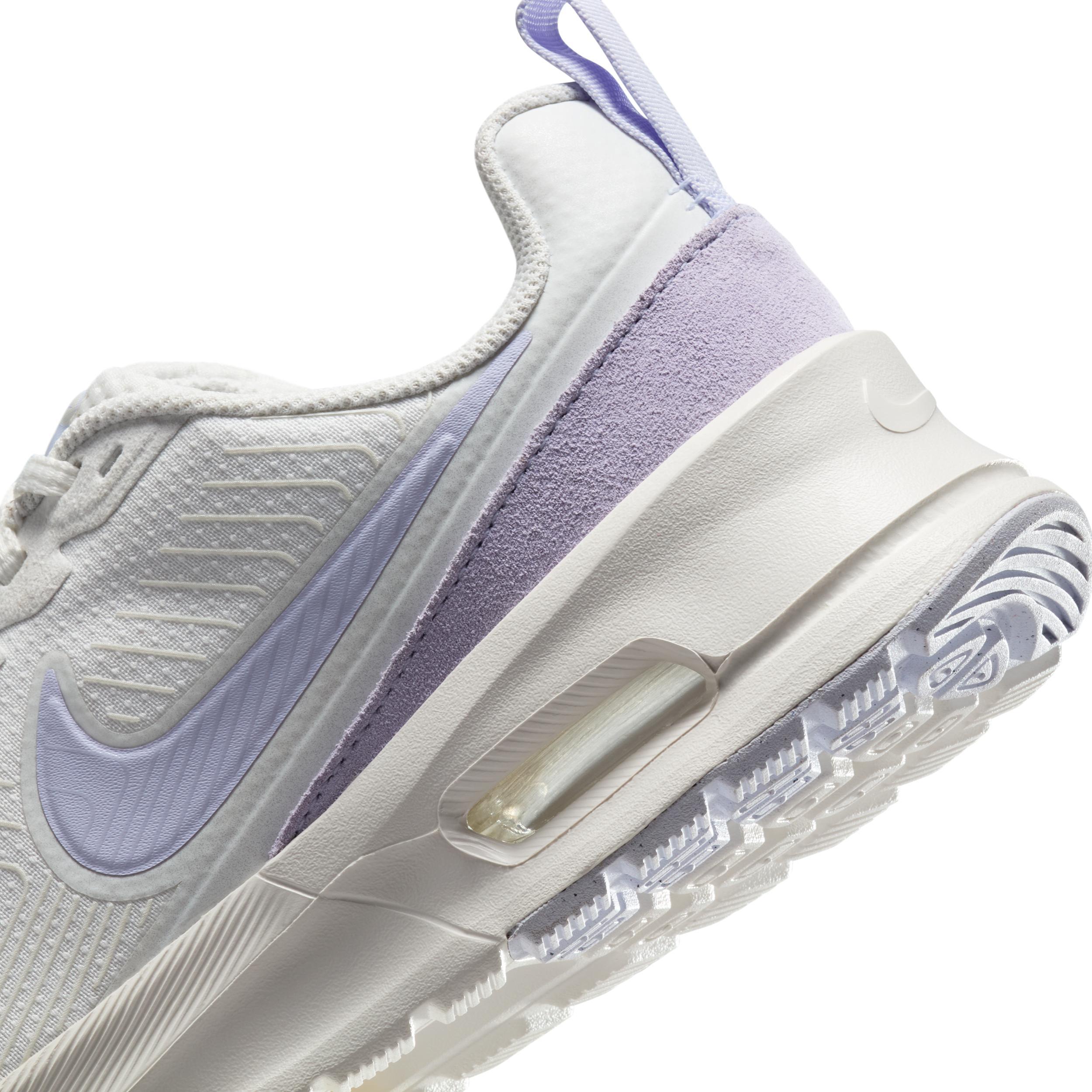 Nike Air Max Nuaxis SE Women's Shoes Product Image