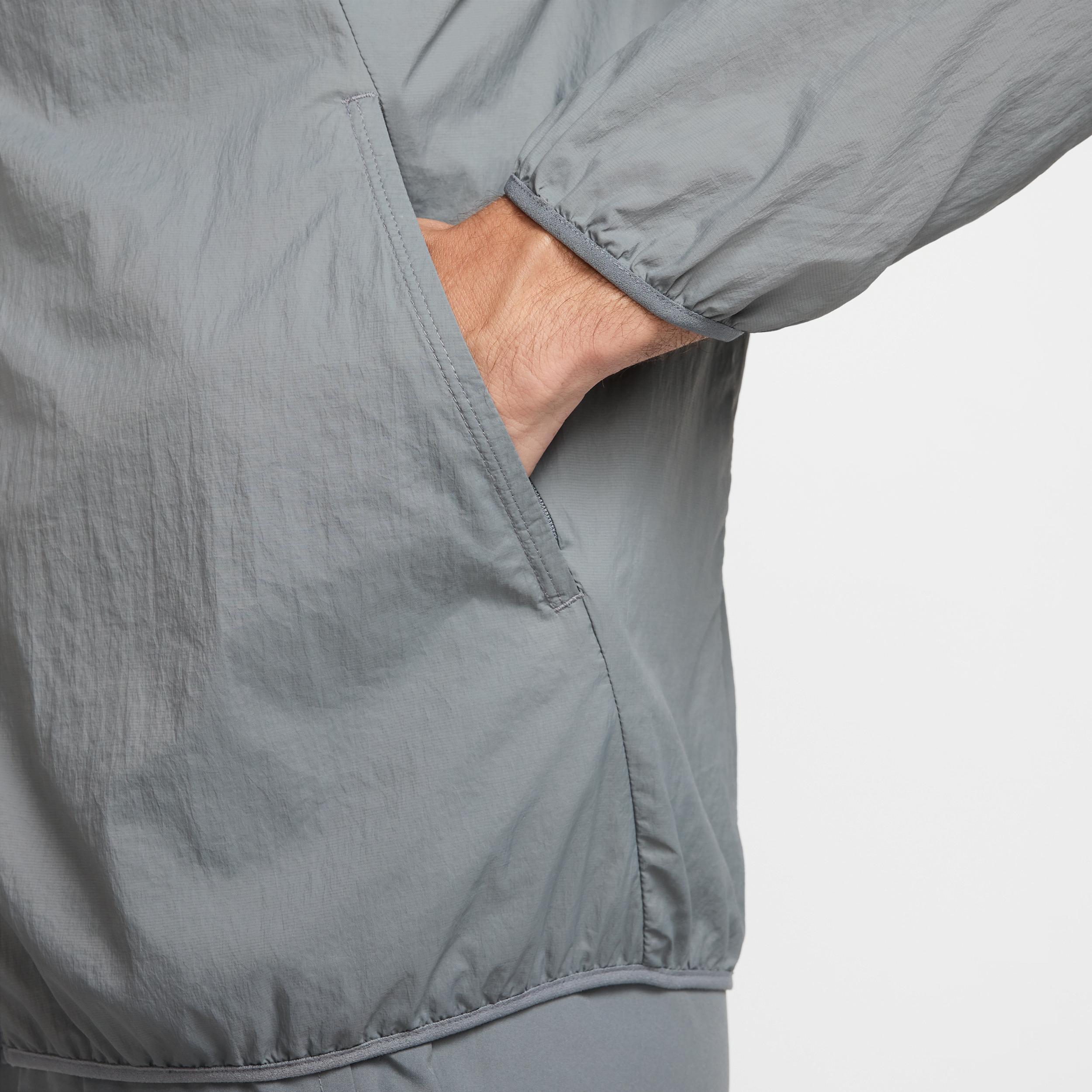 Nike Men's Stride Repel UV Running Jacket Product Image