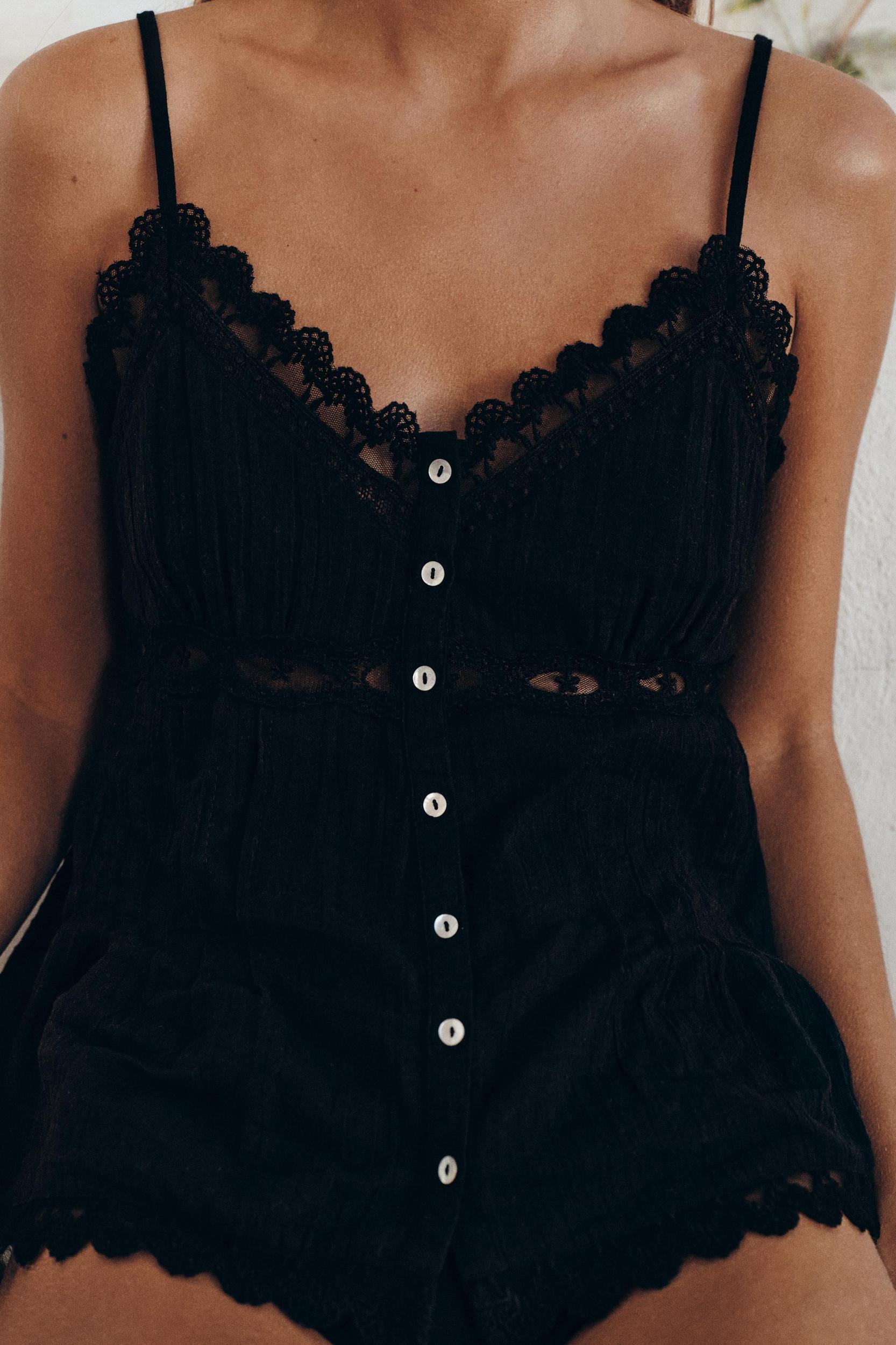 EMBROIDERED TOP Product Image