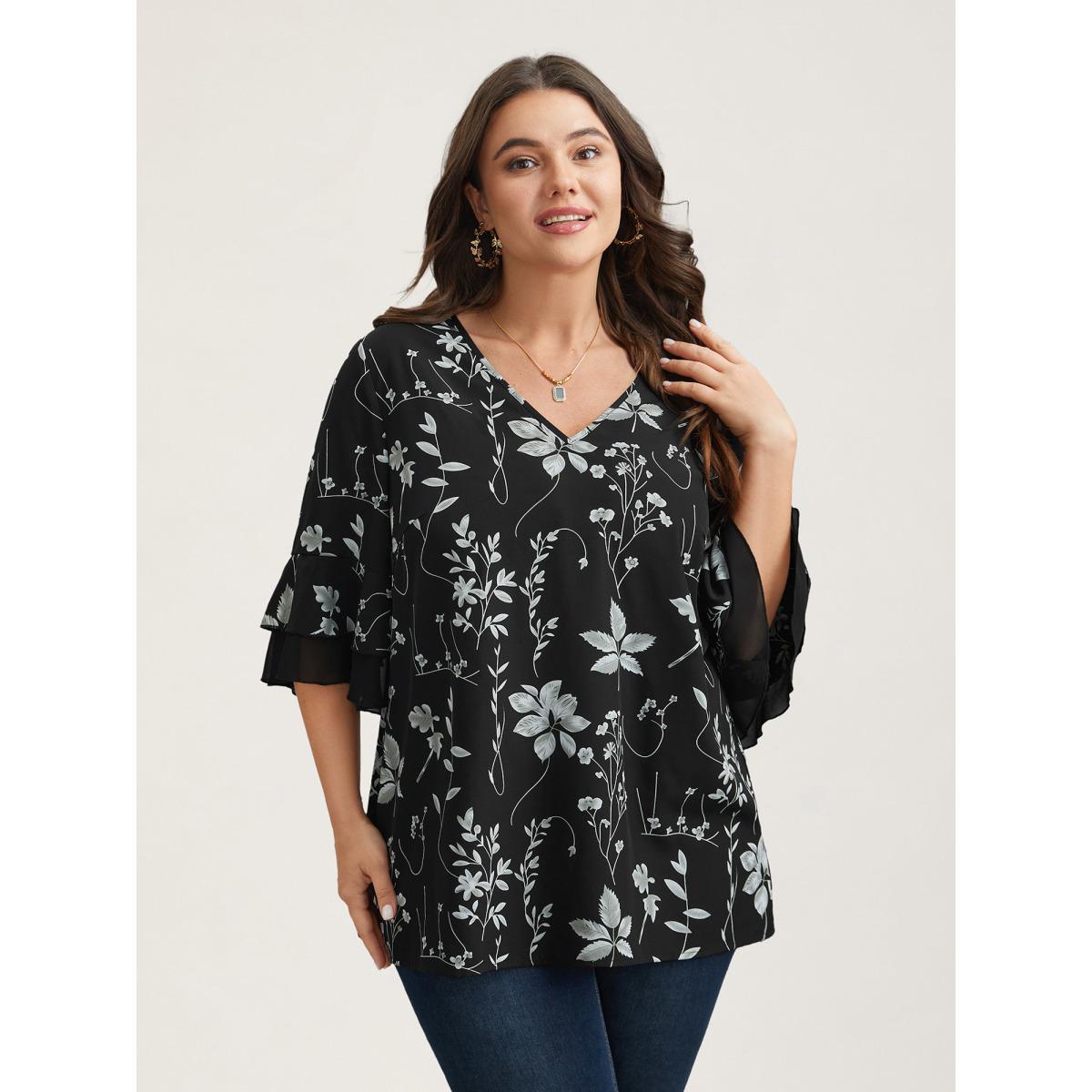 Plus Size Black Floral Print Ruffled V-Neck Shirt Women Elegant Half Sleeve V-neck Everyday Blouses BloomChic 30/6X Product Image