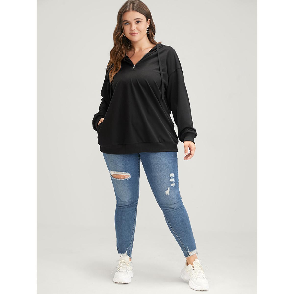 Plus Size Solid Zipper Front Pocket Drawstring Hooded Sweatshirt Women Black Casual Zipper Hooded Dailywear Sweatshirts BloomChic 28/5X Product Image