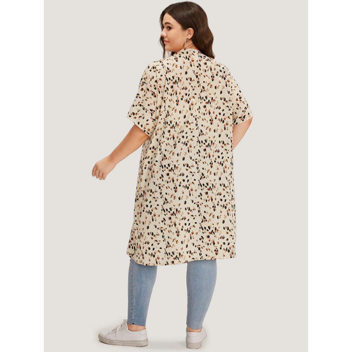Plus Size Allover Print Open Front Dolman Sleeve Kimono Women Ivory Casual Scalloped Dailywear Kimonos BloomChic 22-24/3X Product Image