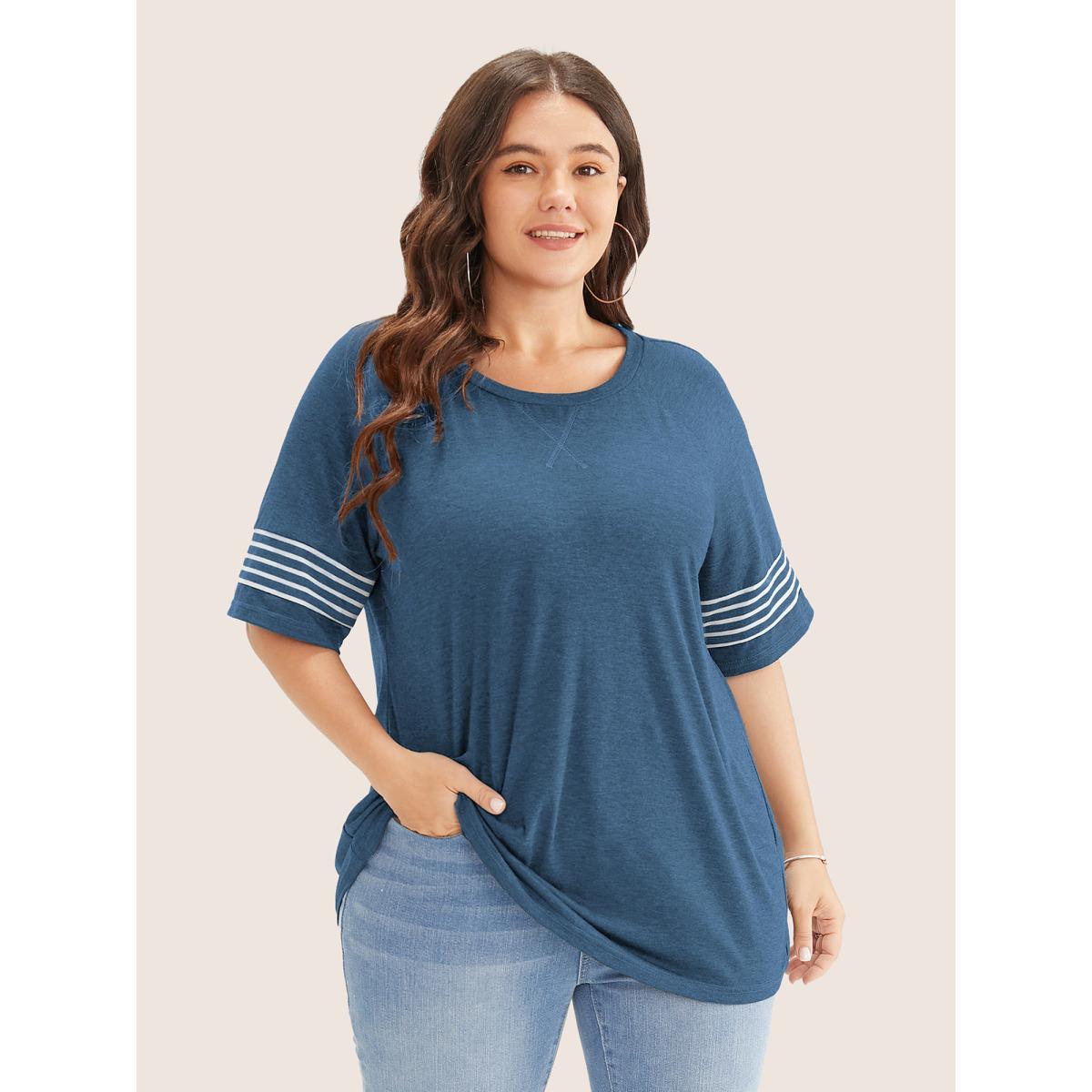Plus Size Striped Contrast Raglan Sleeve Crew Neck T-shirt Blue Women Casual Plain Everyday T-shirts BloomChic 18-20/2X Product Image