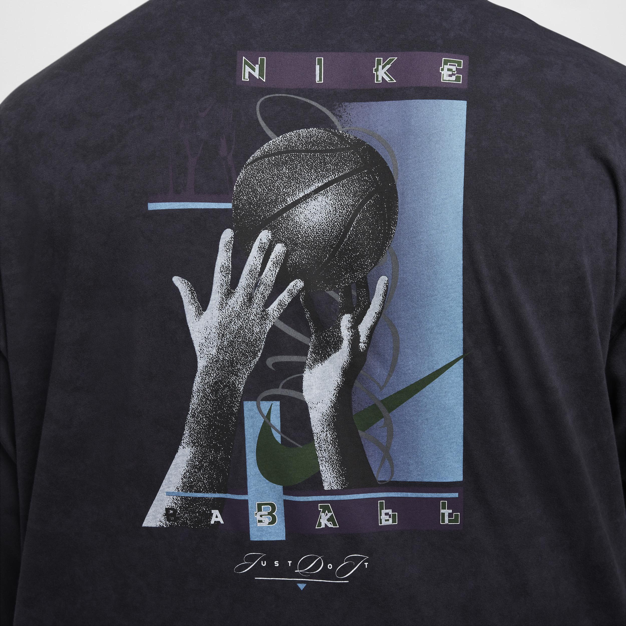 Nike Men's Max90 Long-Sleeve Basketball T-Shirt Product Image