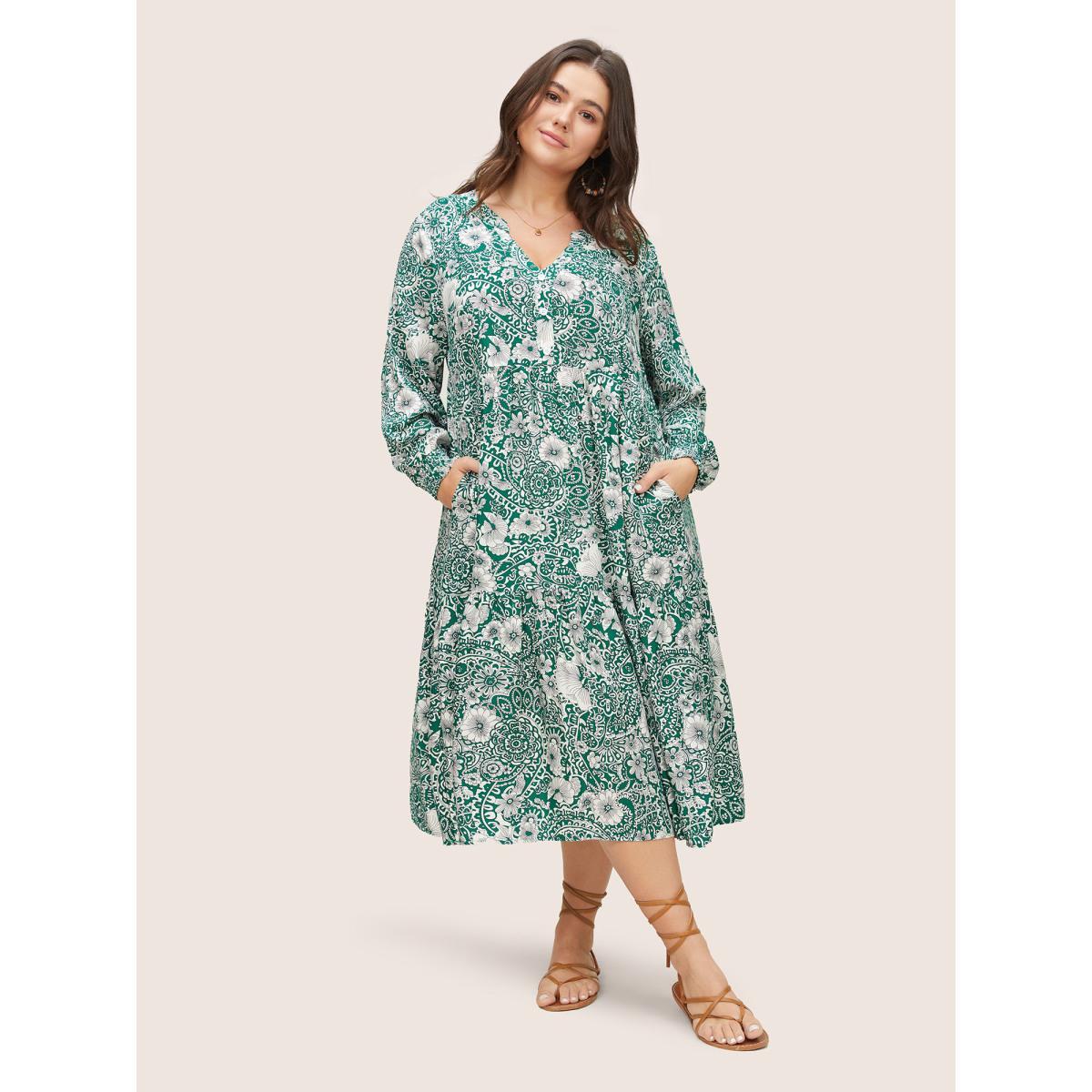 Plus Size Floral Shirred Button Detail Lantern Sleeve Dress Emerald Women Resort Non Notched collar Long Sleeve Curvy Midi Dress BloomChic 12/L Product Image