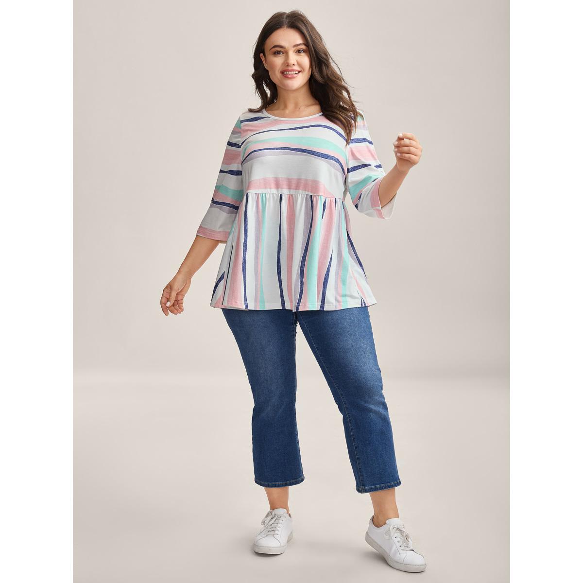 Plus Size Color Contrast Seven-Quarter Sleeve T-Shirt Multicolor Women Gathered Round Neck Everyday-Casual T-shirts BloomChic 26/4X Product Image