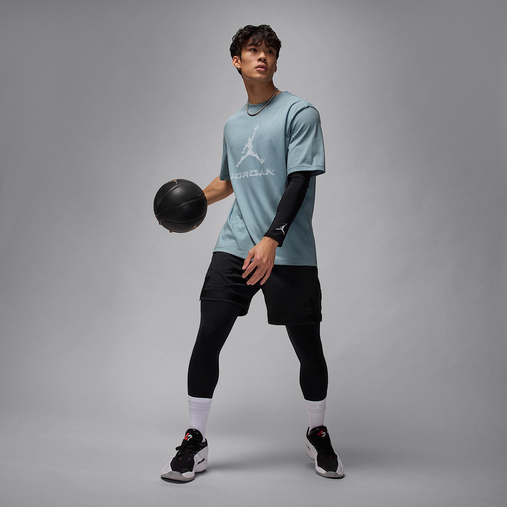 Men's Jordan Sport Dri-FIT T-Shirt Product Image