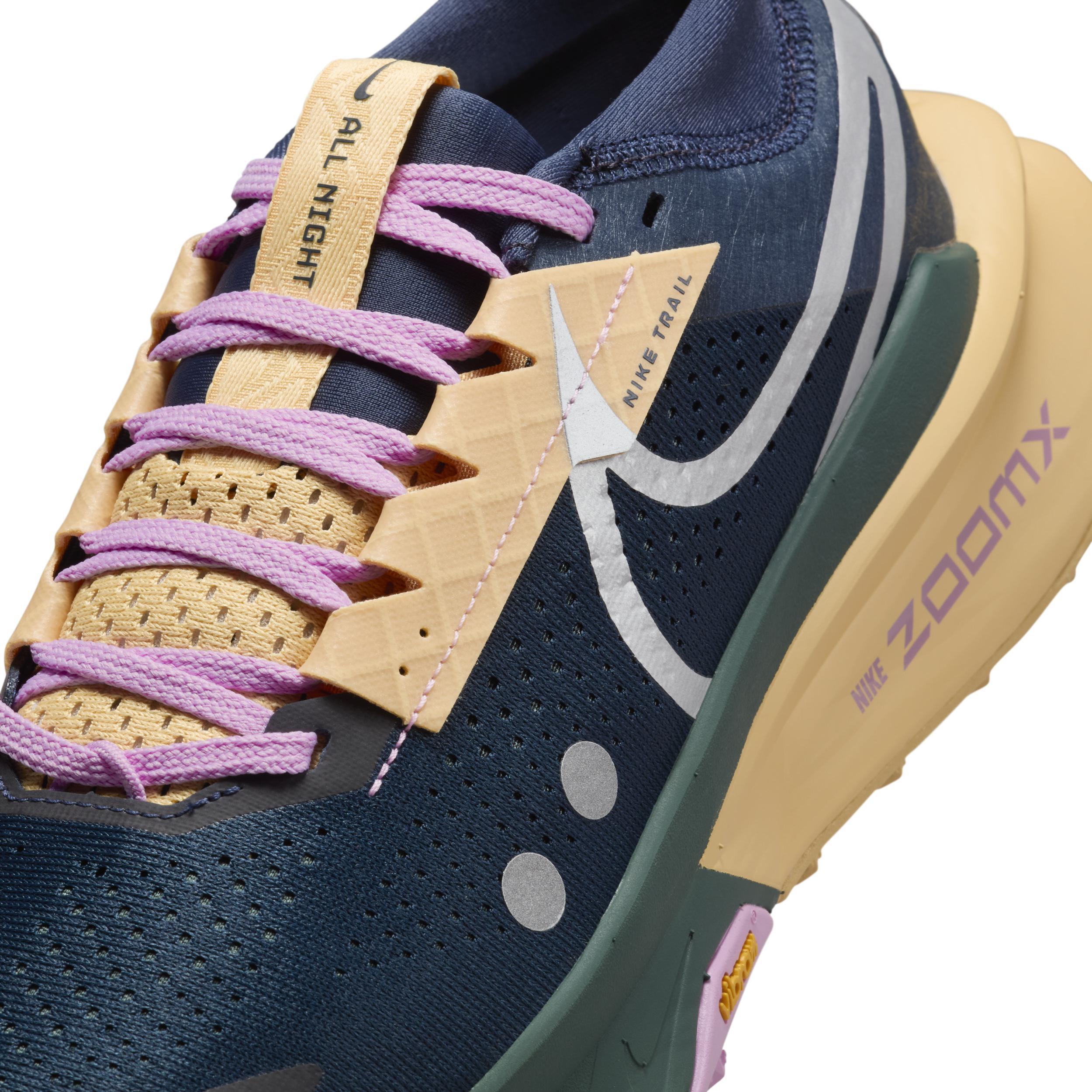 Nike Zegama 2 Women's Trail Running Shoes Product Image