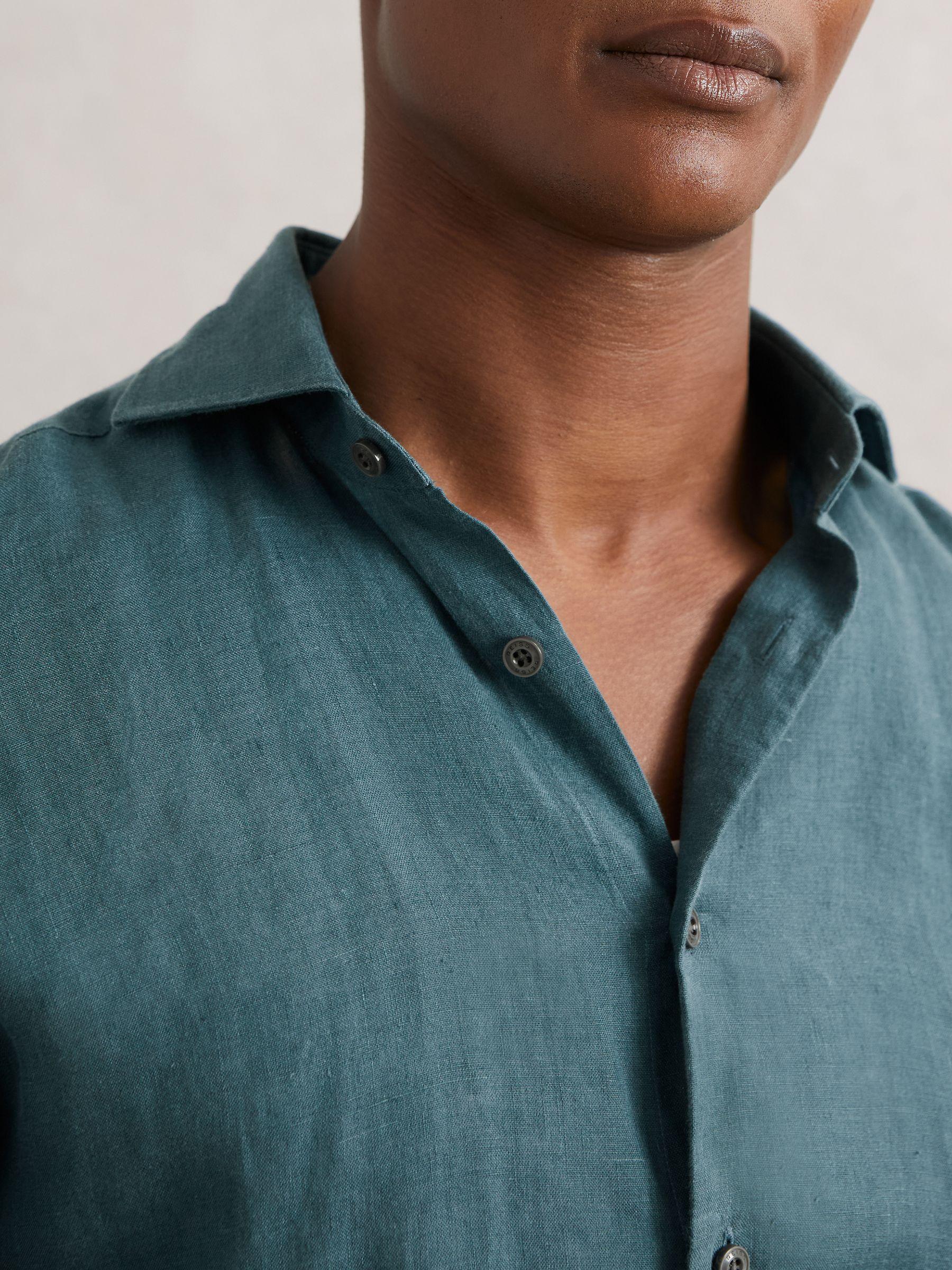 Linen Cutaway-Collar Shirt in Orion Blue Product Image