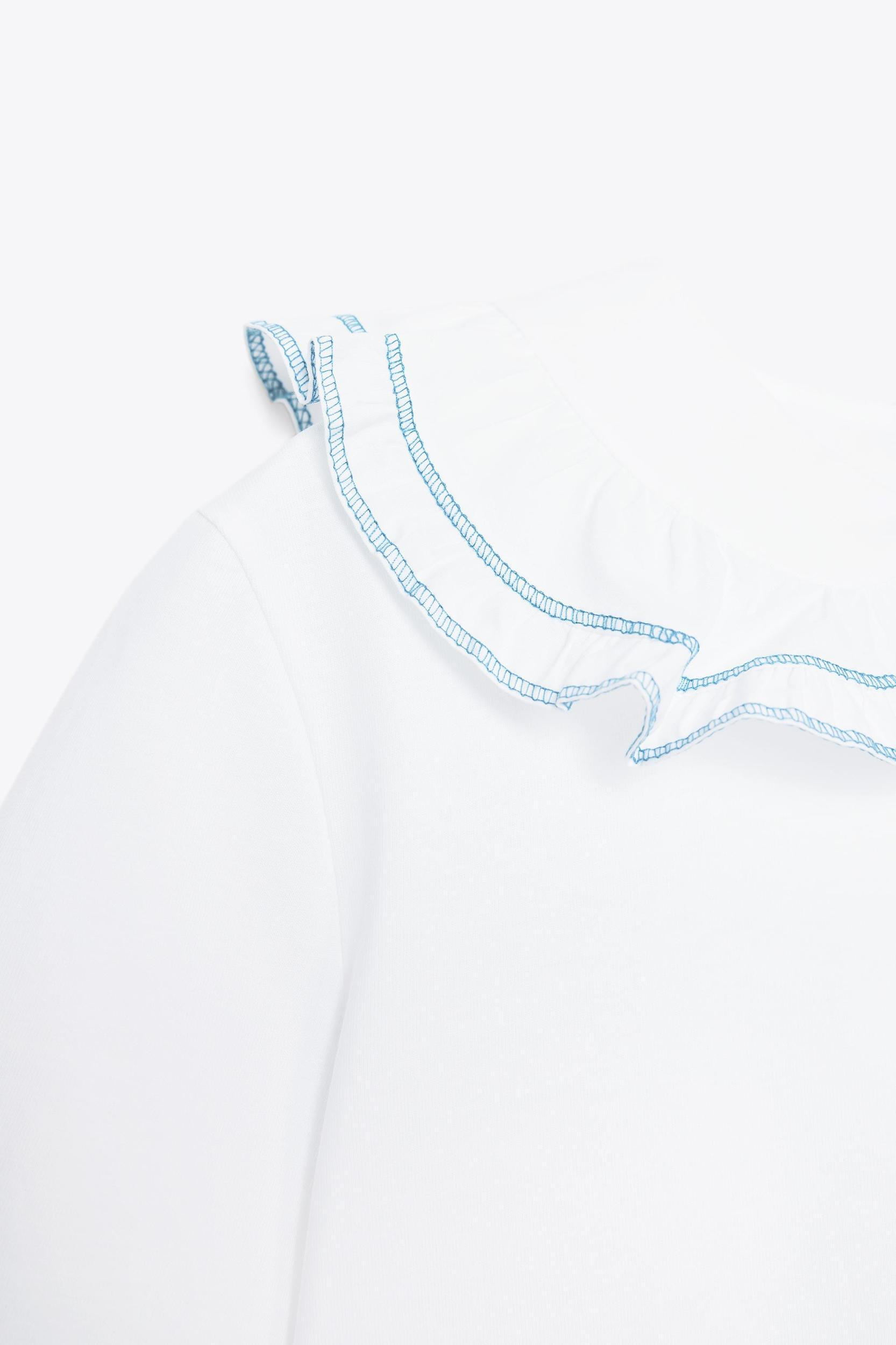 PETER PAN COLLAR T-SHIRT Product Image