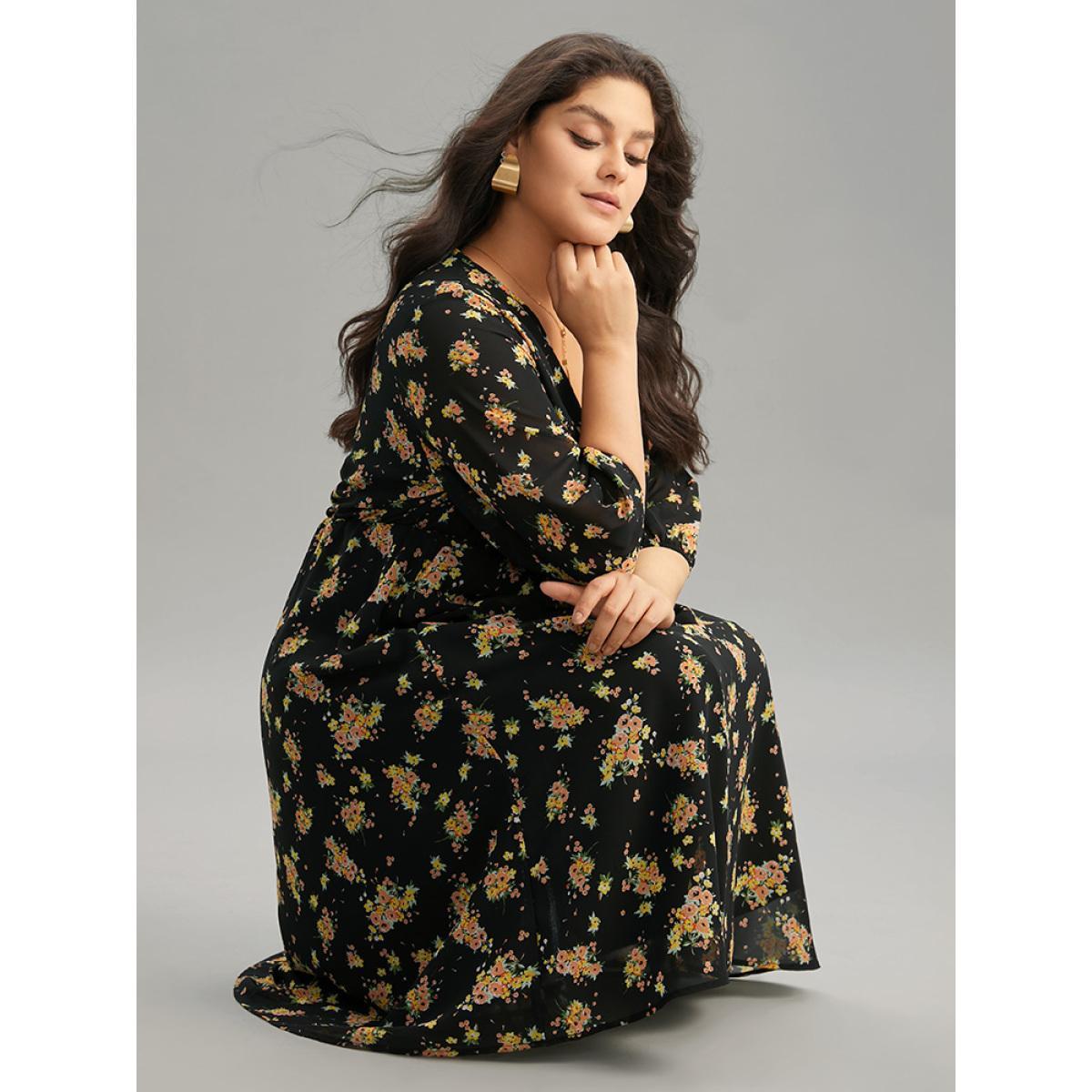 Plus Size Floral Overlap Collar Pocket Elastic Waist Dress Black Women Elegant Wrap Overlap Collar Half Sleeve Curvy Midi Dress BloomChic 10/M Product Image