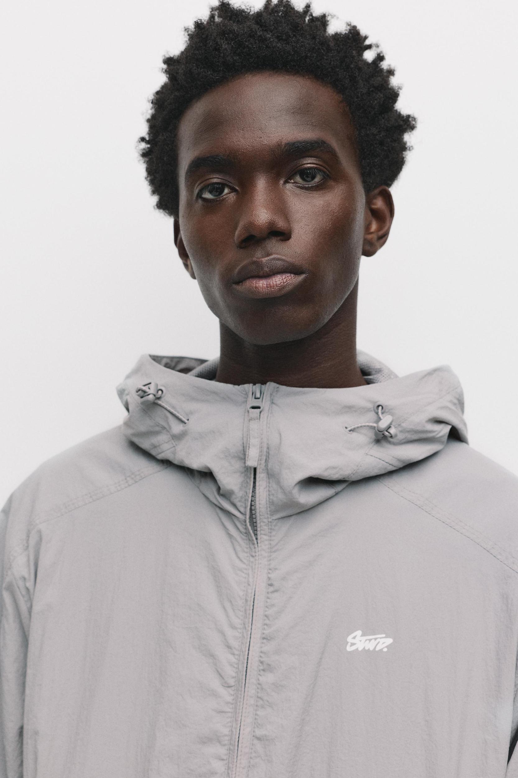 Lightweight STWD raincoat Product Image