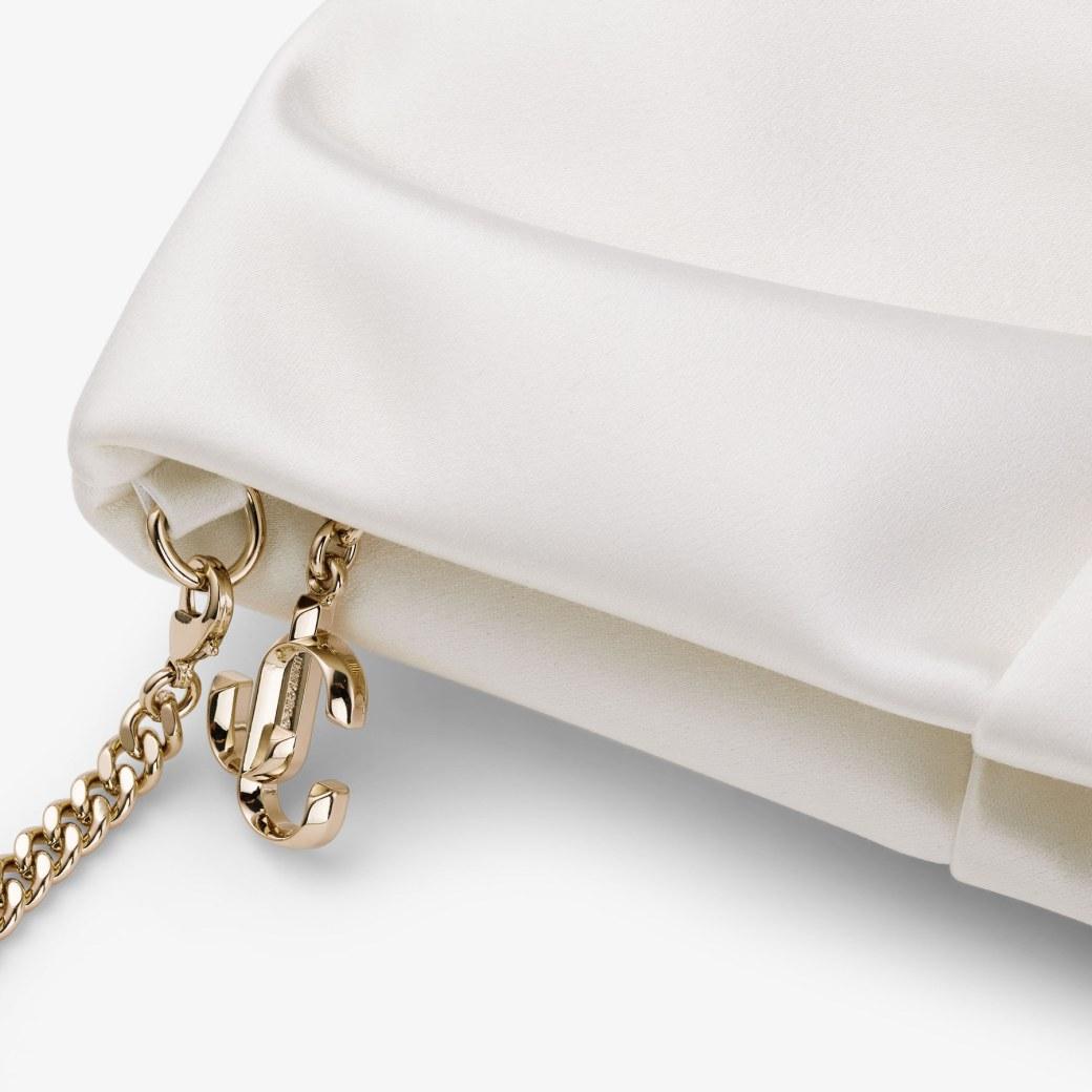 Bonny Clutch Product Image
