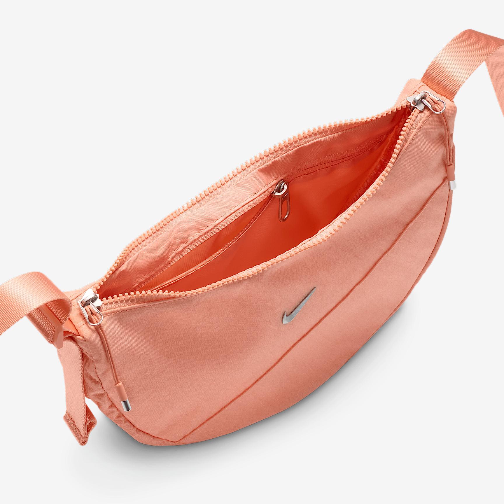 Nike Aura Crescent Crossbody Bag (4L) Product Image