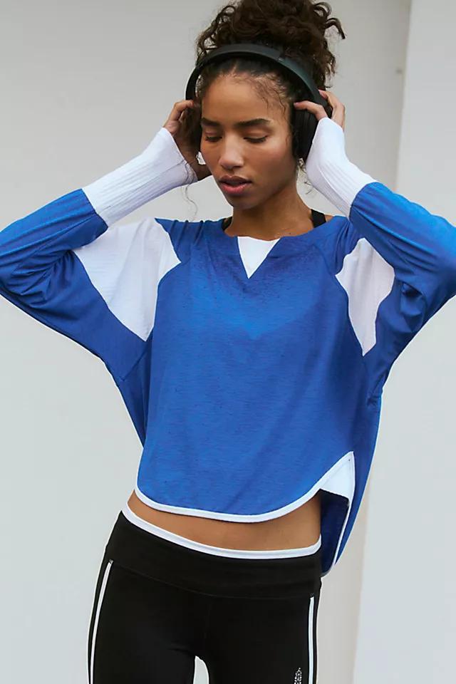 Spotlight Long Sleeve Layer Product Image