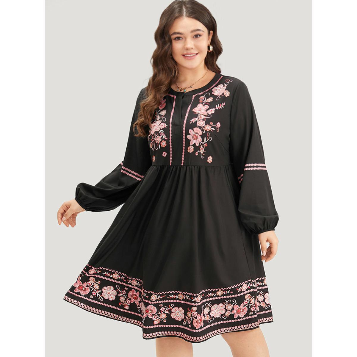 Plus Size Bandana Print Lantern Sleeve Pocket Dress Black Women Resort Elastic cuffs Round Neck Long Sleeve Curvy Knee Dress BloomChic 28/5X Product Image