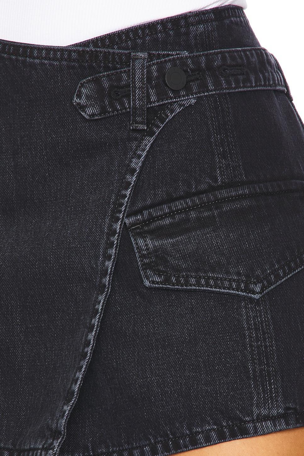 Ports Skirt 3x1 Product Image