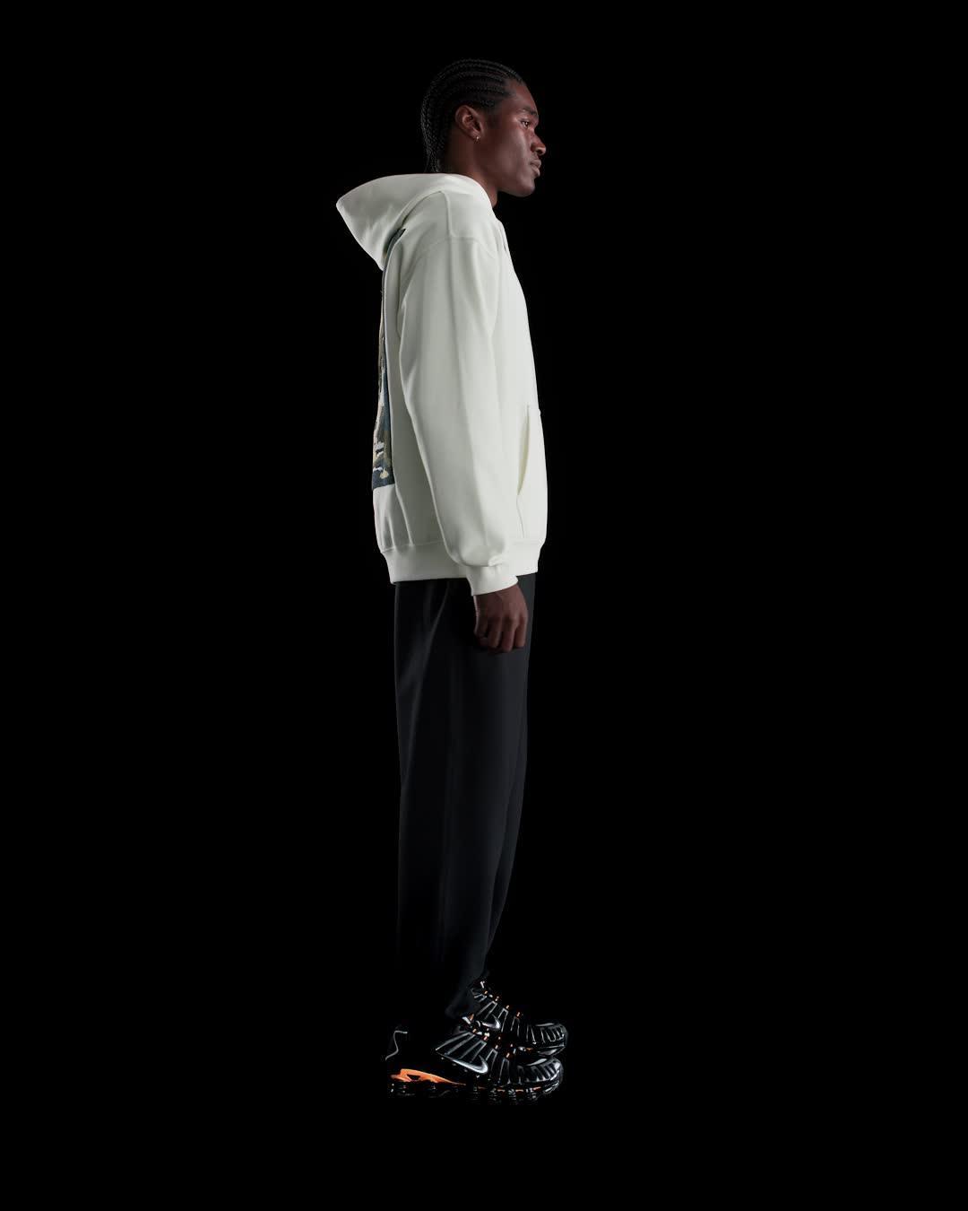 Nike Men's Solo Swoosh Pullover Hoodie Product Image