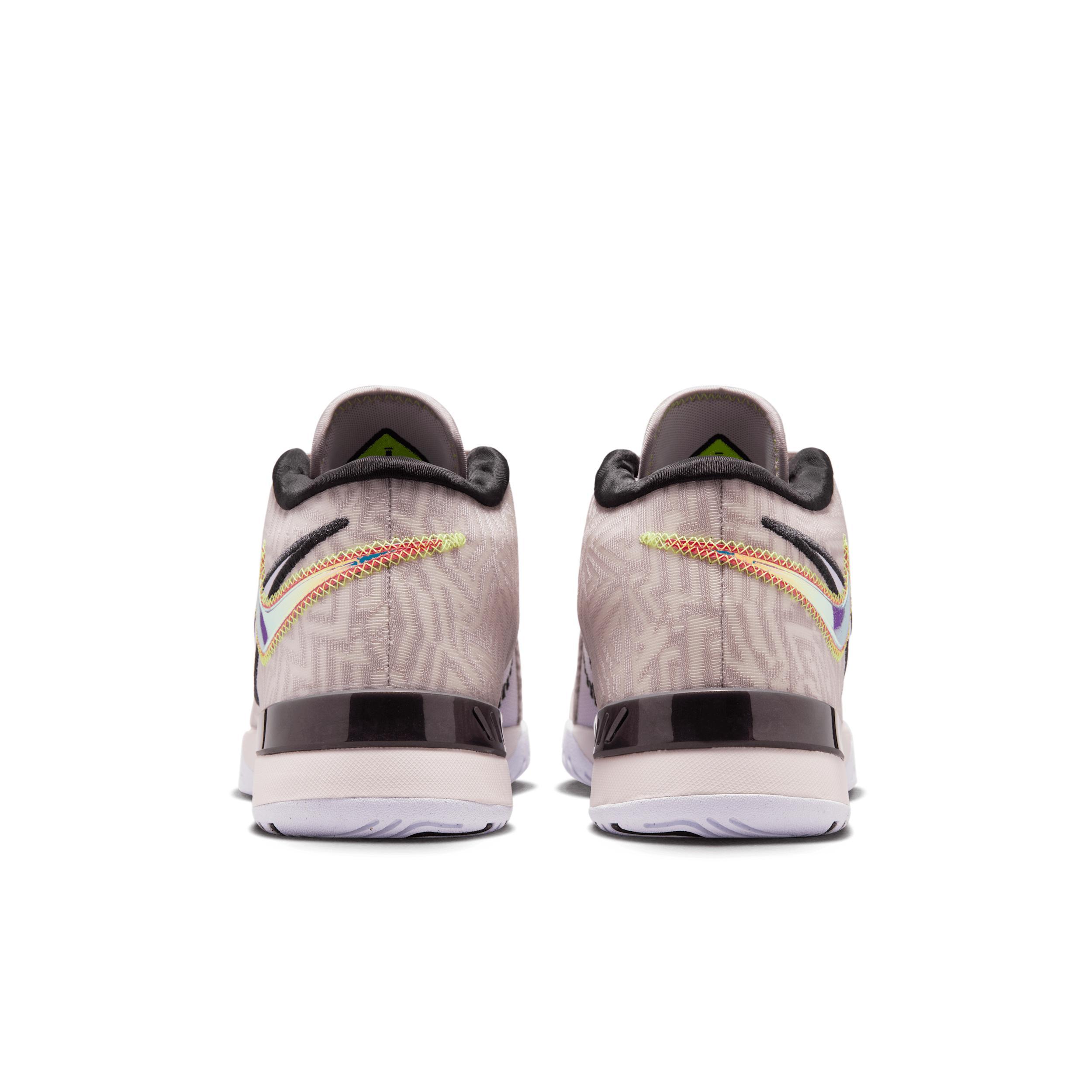 Nike Men's LeBron NXXT Genisus Basketball Shoes Product Image