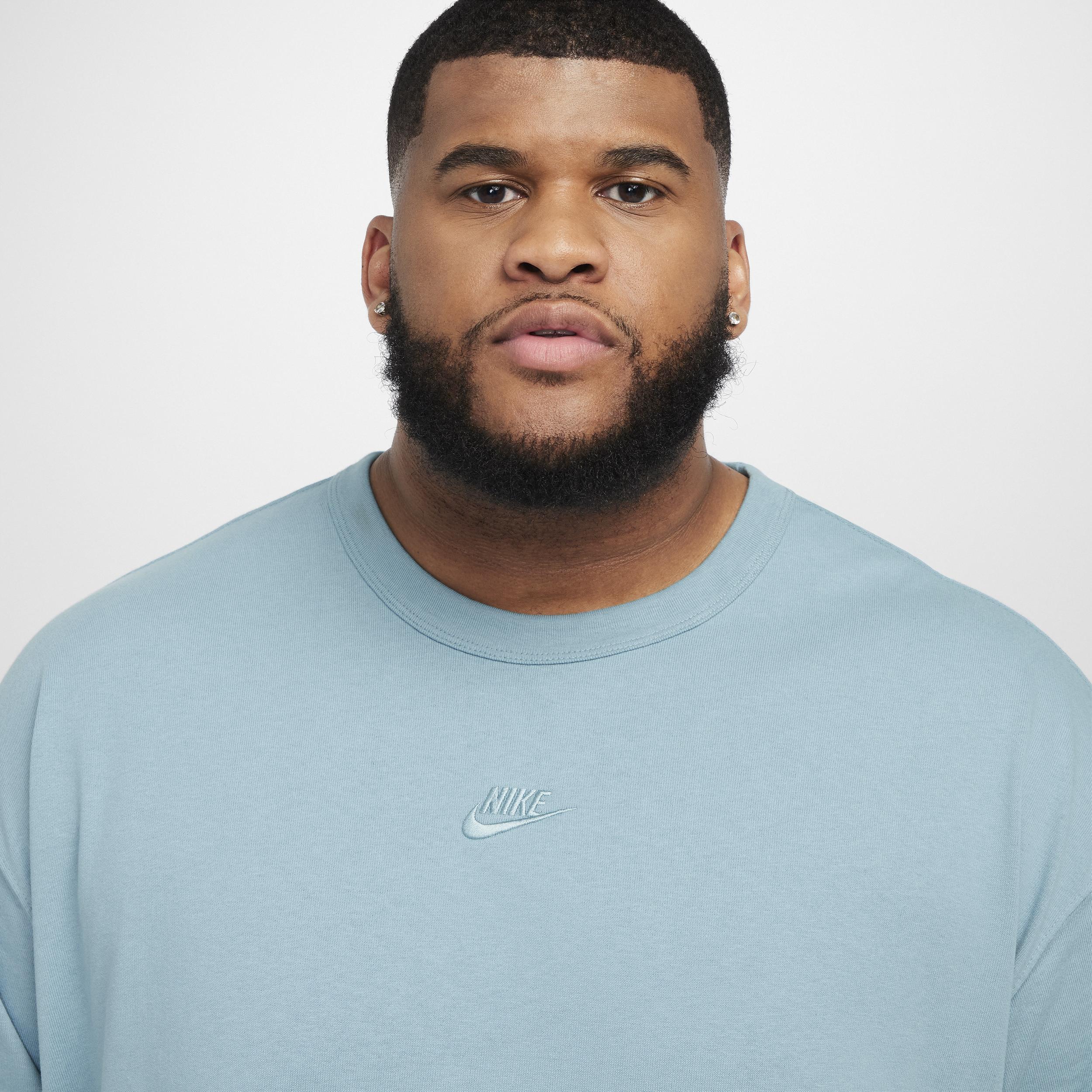 Nike Mens Sportswear Premium Essentials Long-Sleeve T-Shirt Product Image