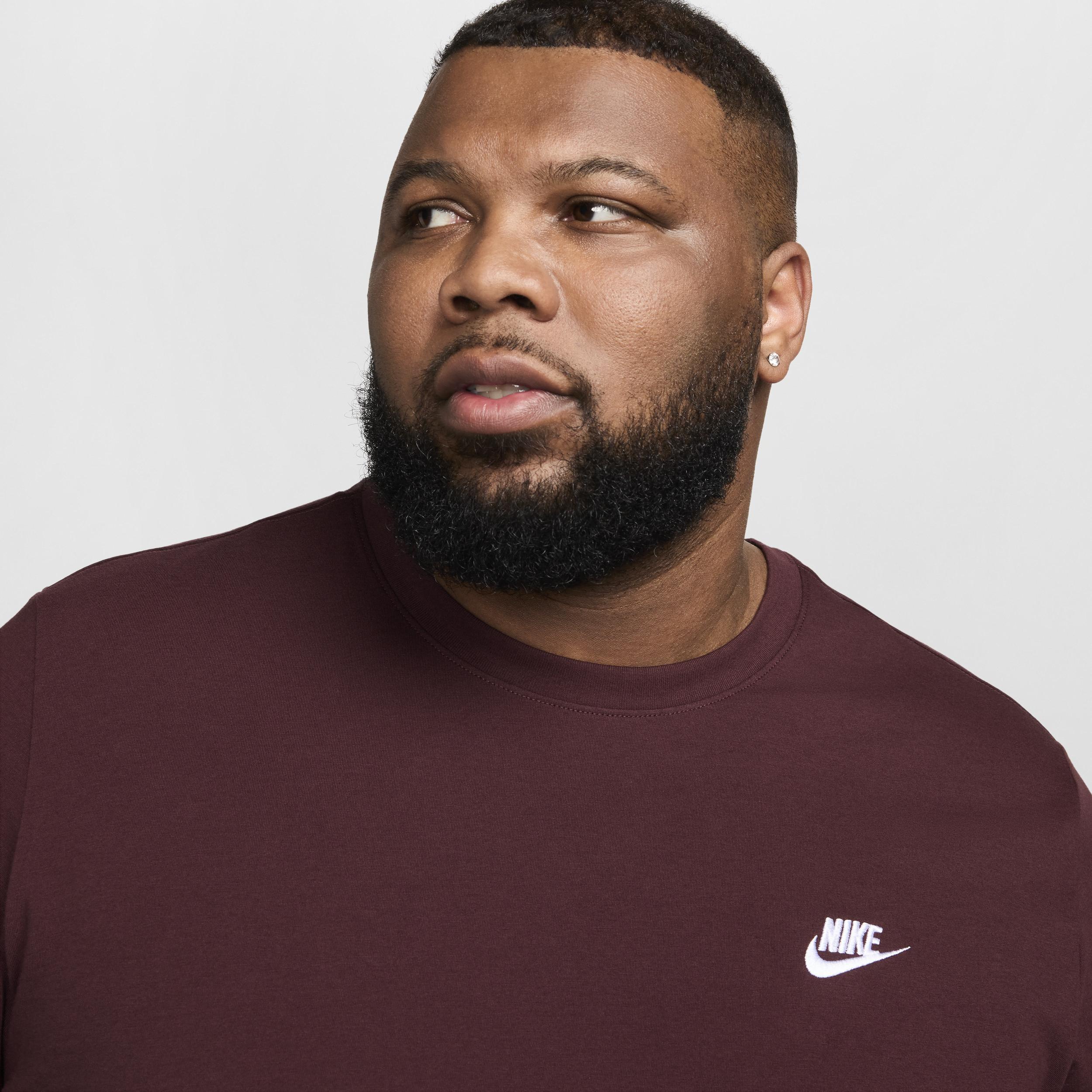 Men's Nike Sportswear Club Tee, Size: Large, Red Crush Product Image