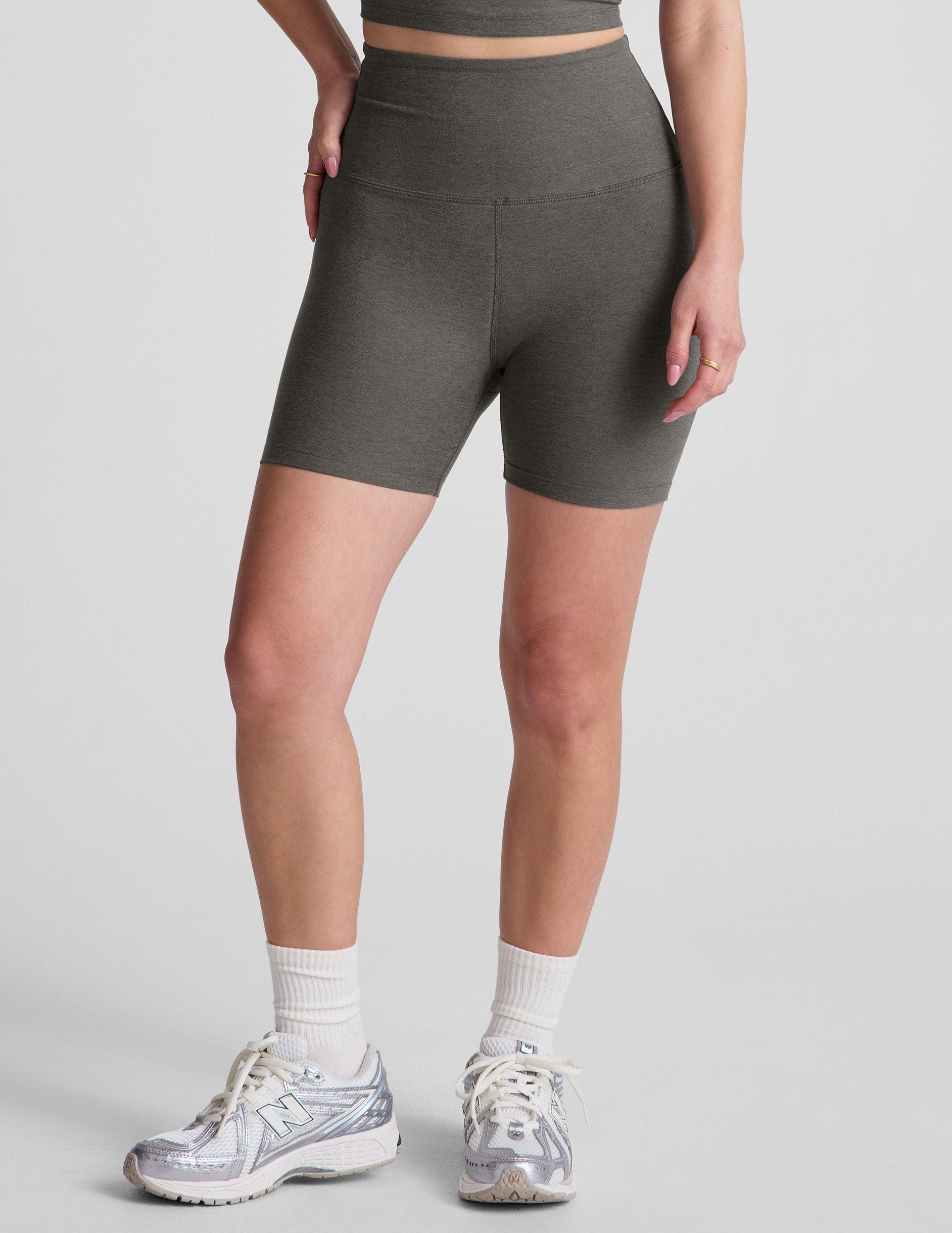 Spacedye Keep Pace 5" Short Product Image