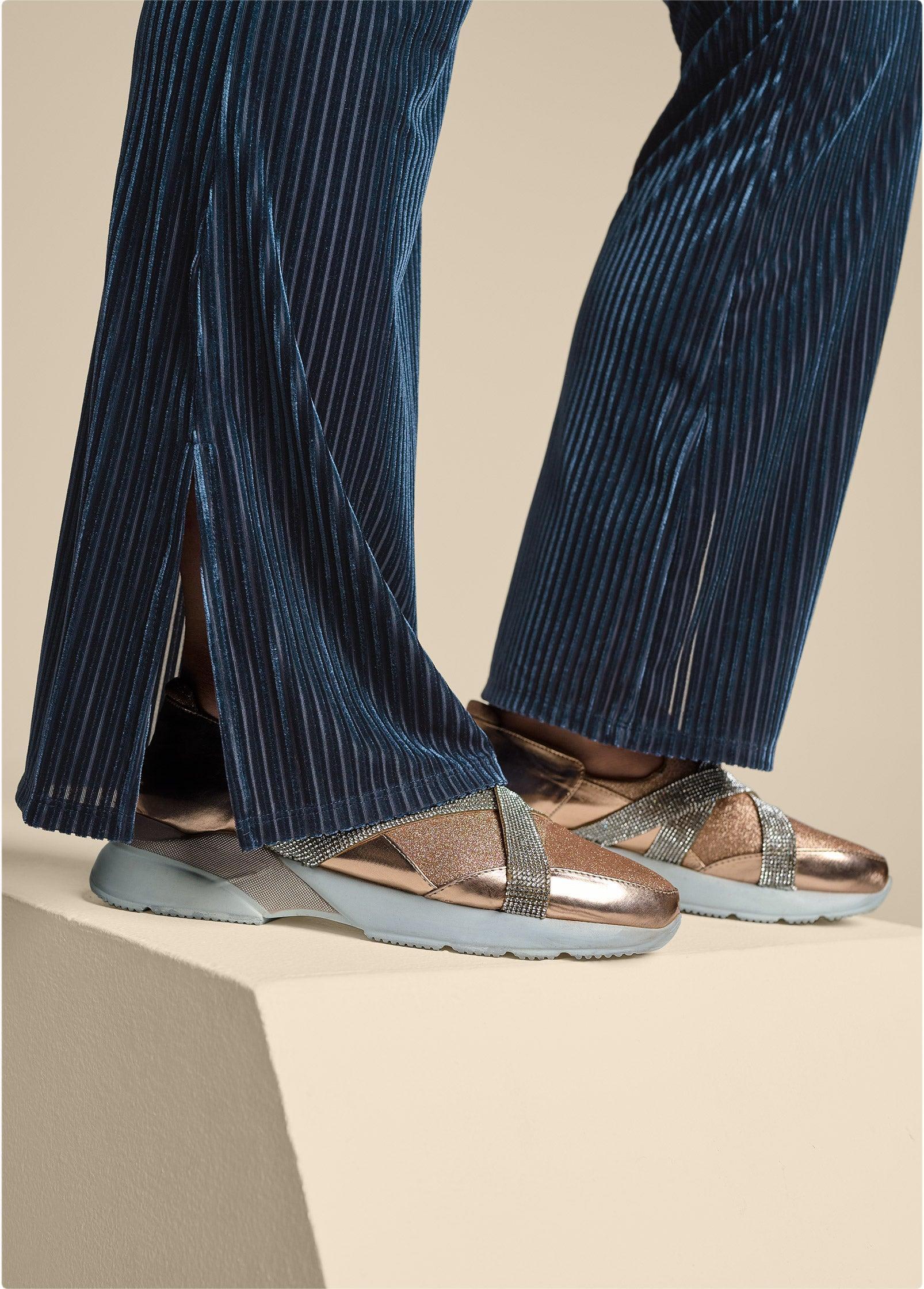 Ribbed Velvet Pant Set - Navy Product Image