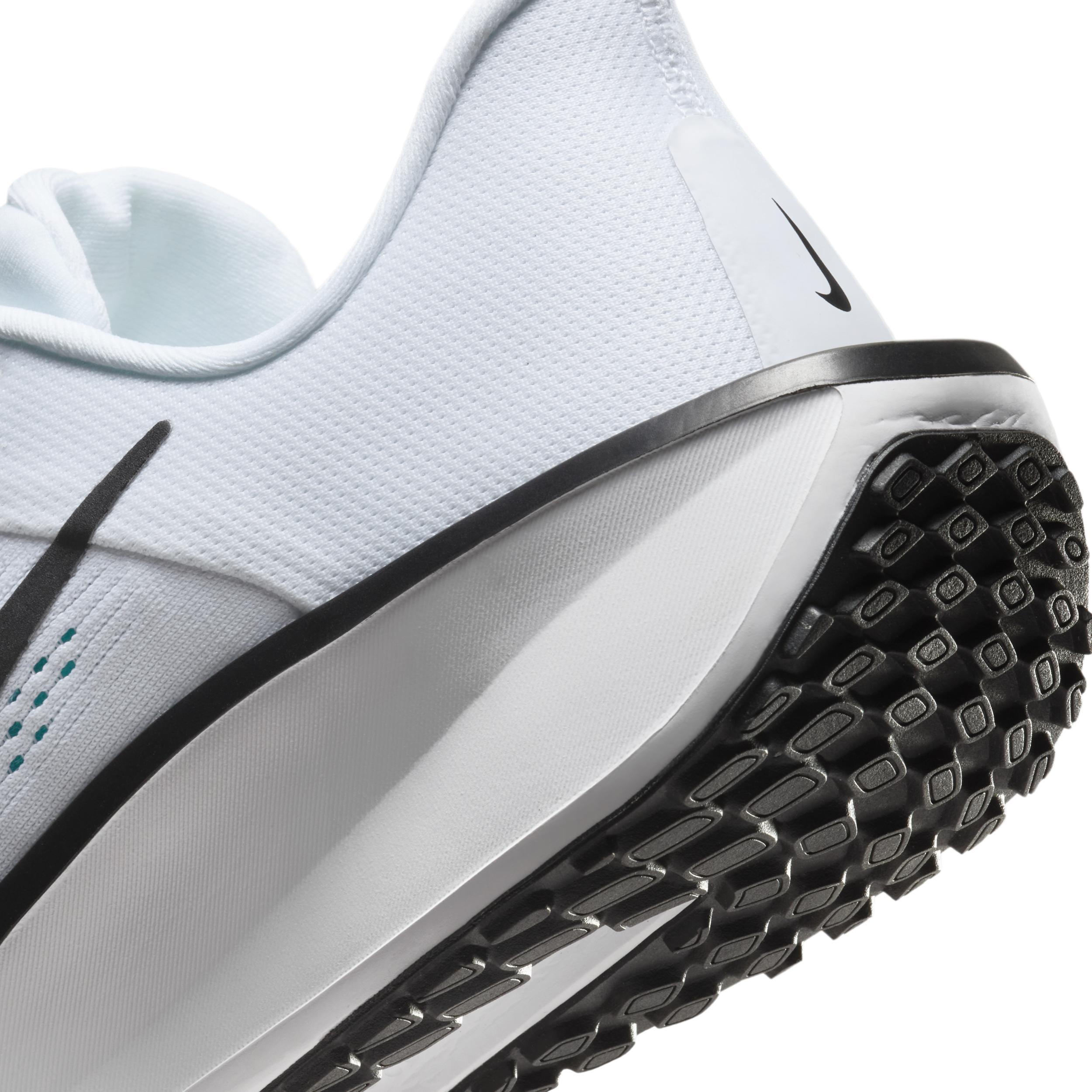 Nike Quest 6 Men's Road Running Shoes, Size: 9.5, White Black Cactus Product Image