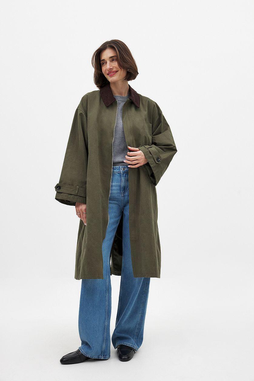 Contrast Collar Trenchcoat Product Image