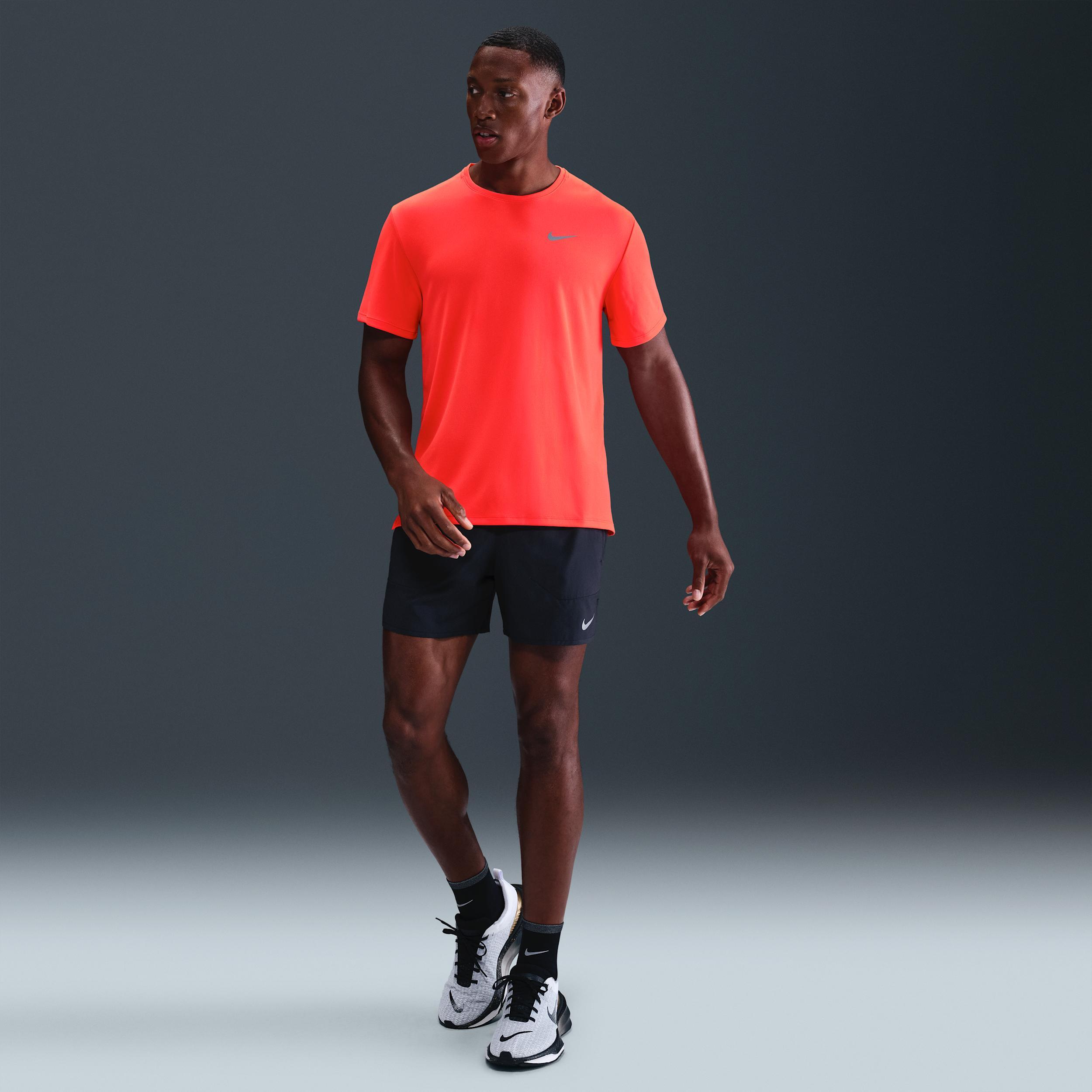 Nike Miler Men's Dri-FIT UV Short-Sleeve Running Top Product Image