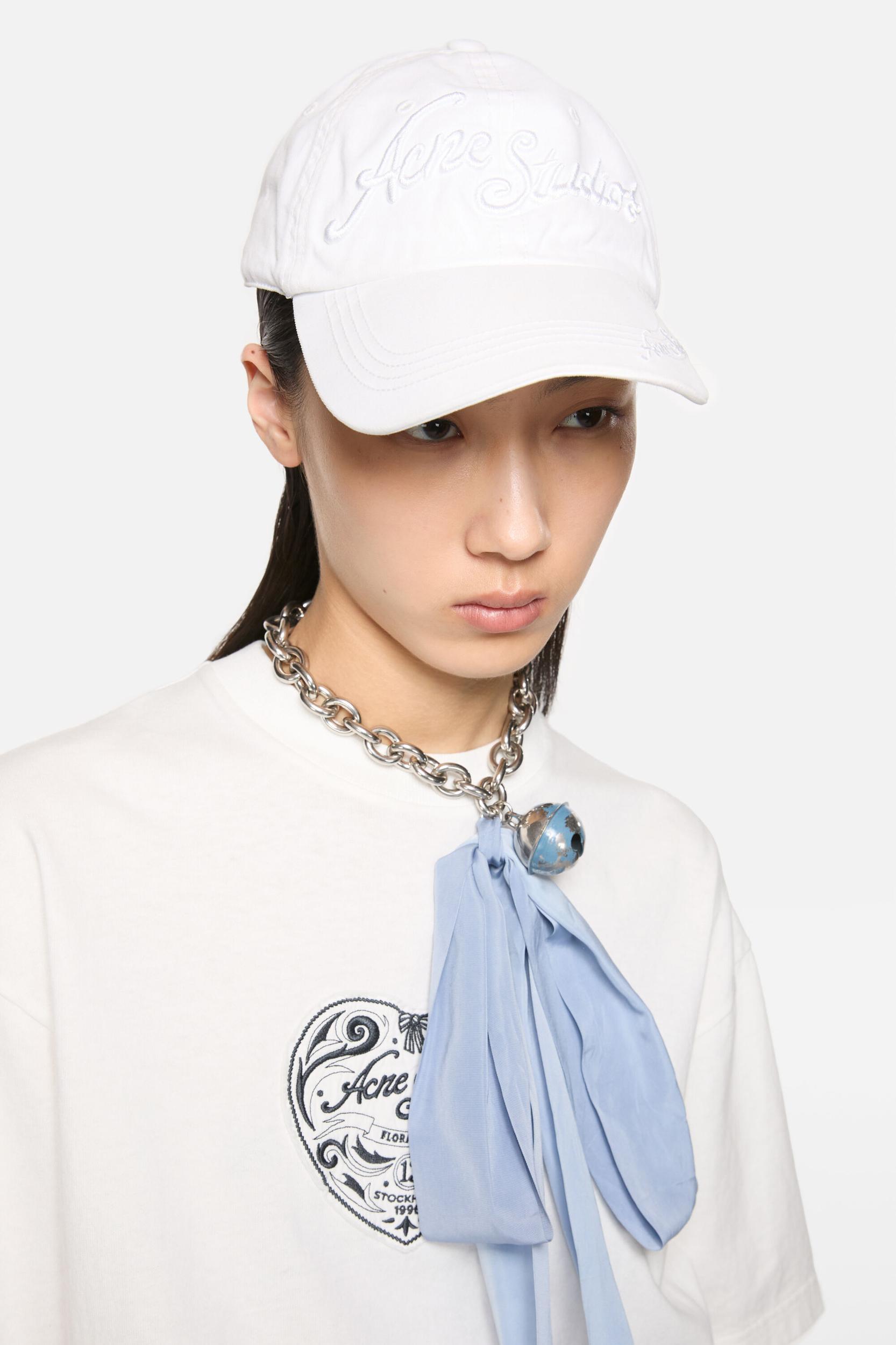 Logo cap Product Image