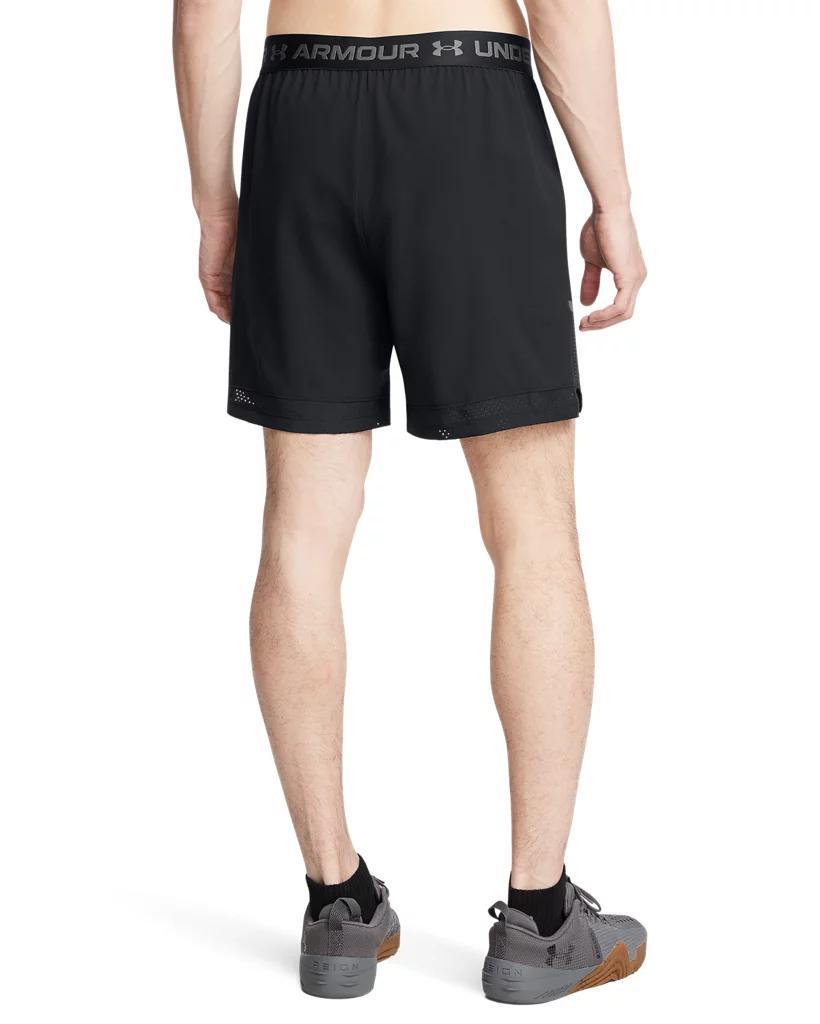 UA Vanish Woven Graphic Product Image