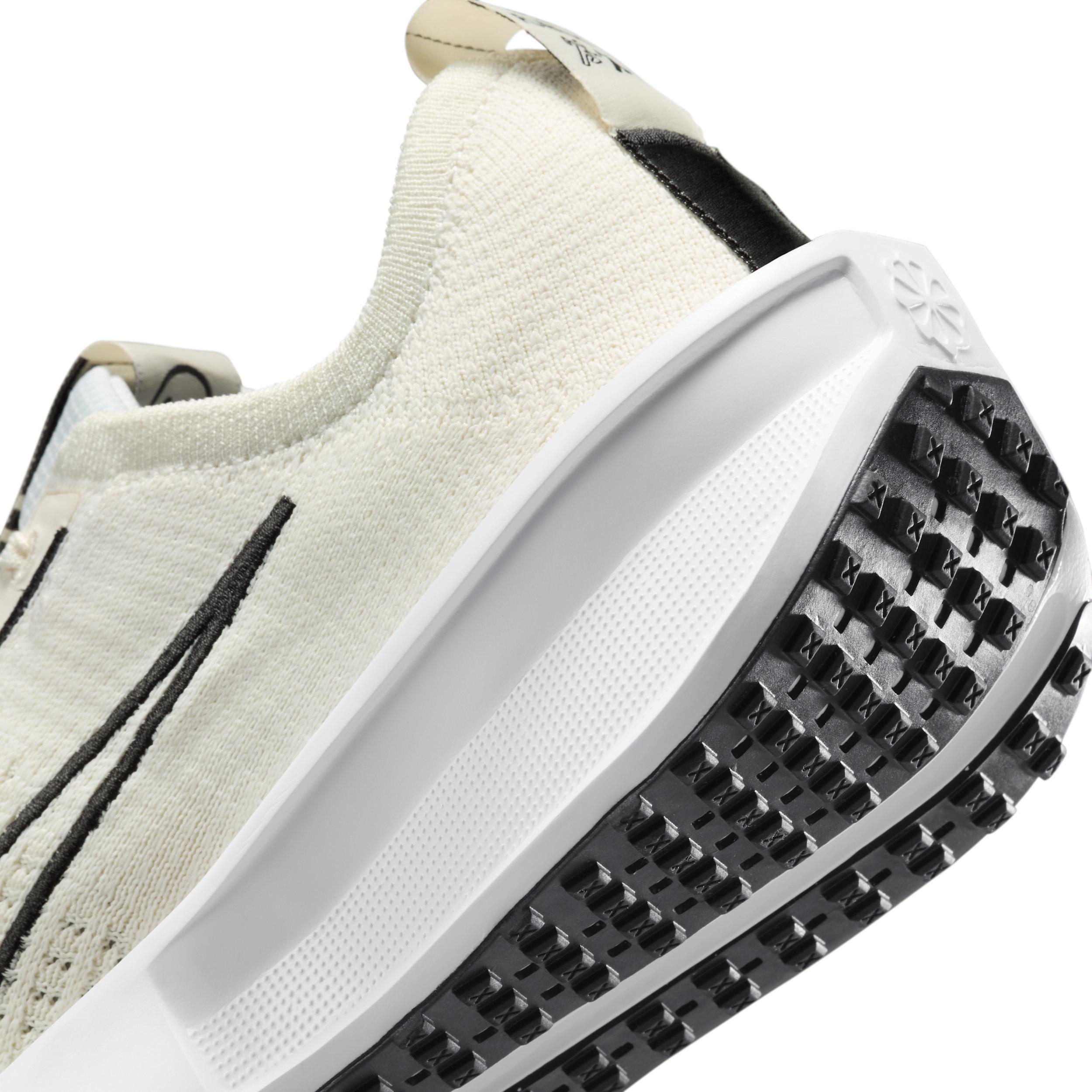 Nike Women's Interact Run Road Running Shoes Product Image