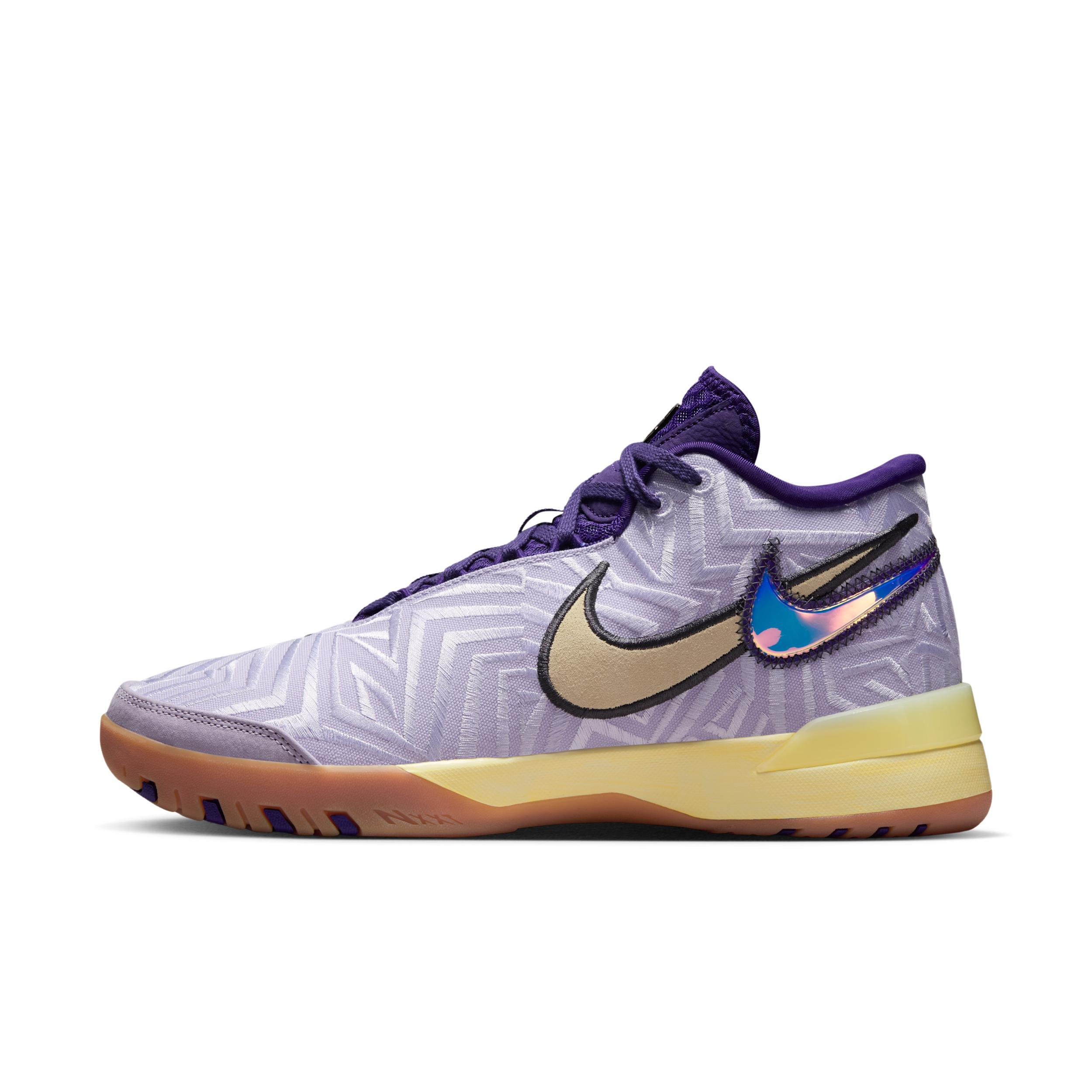 LeBron NXXT Genisus Basketball Shoes Product Image