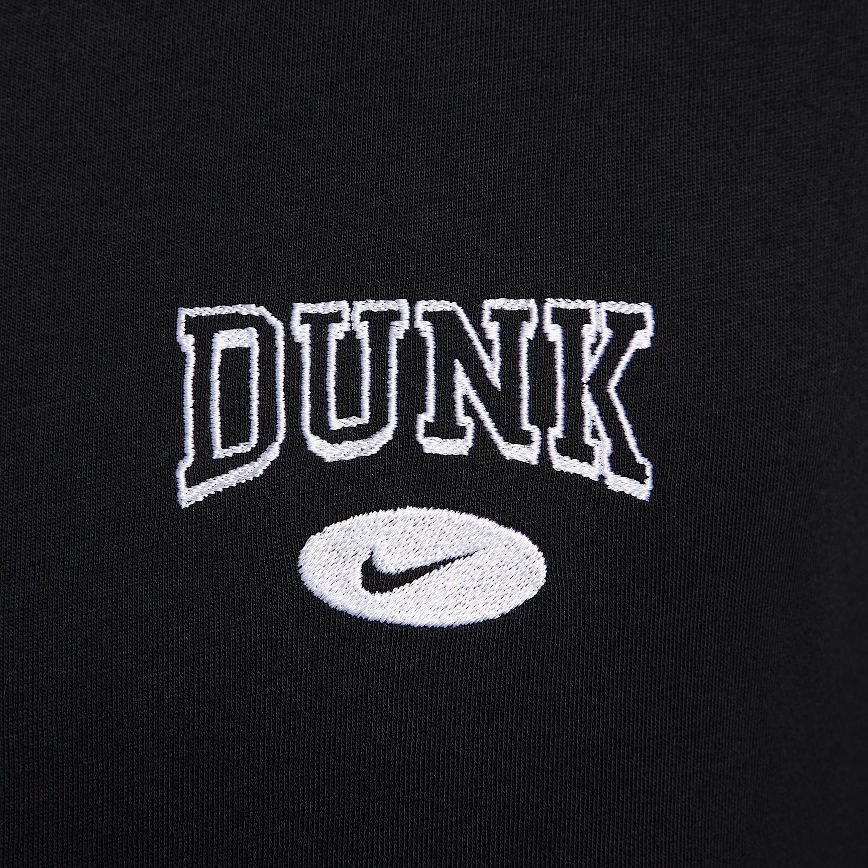 Nike Sportswear T-Shirt Product Image