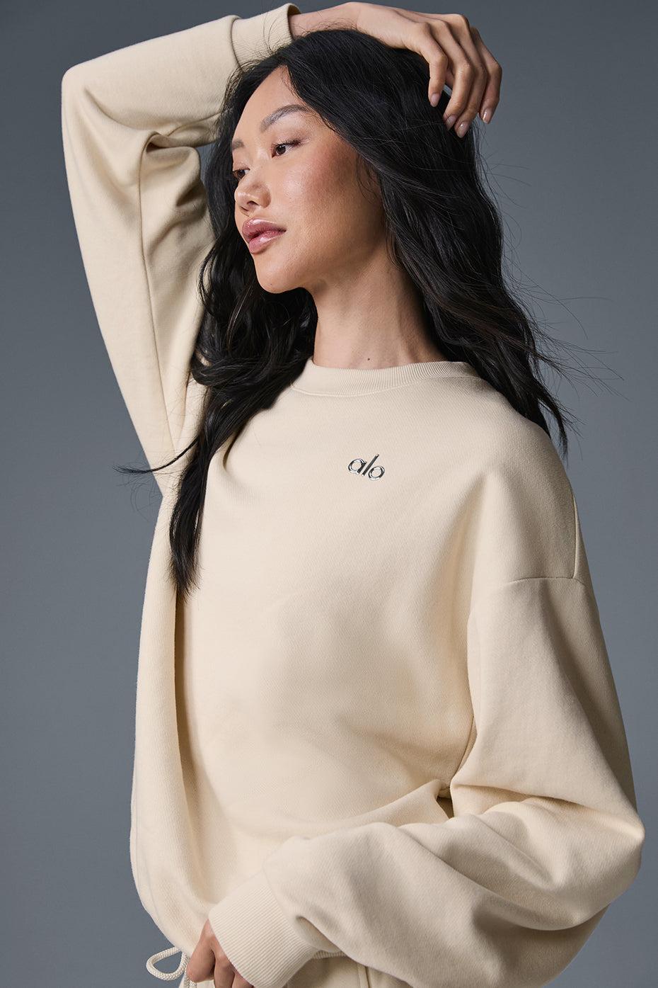 Accolade Crew Neck Pullover - Oat Milk Product Image
