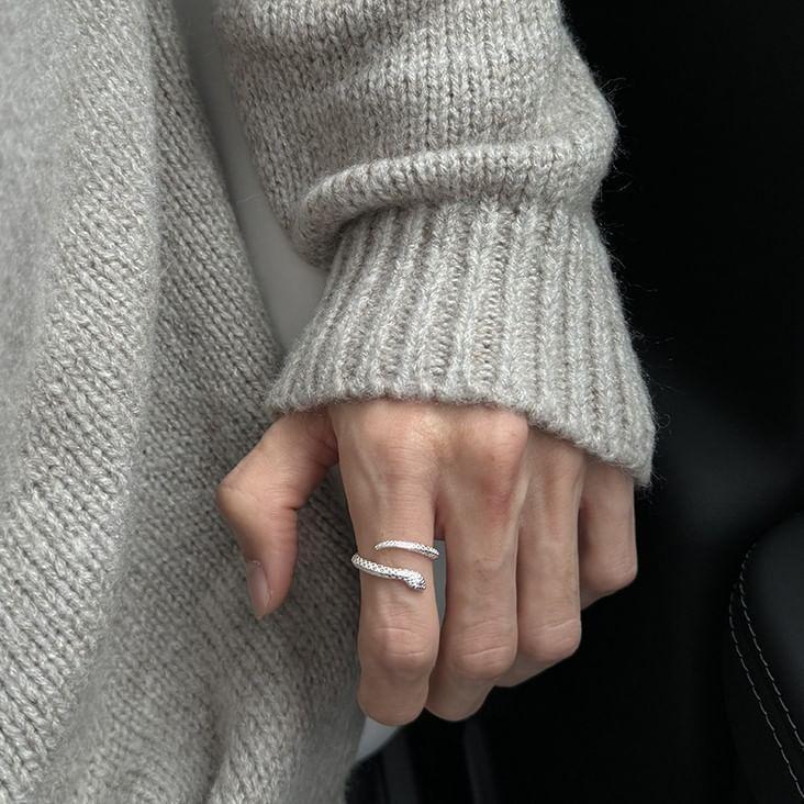 Snake S999 Silver Wrap Around Ring Product Image