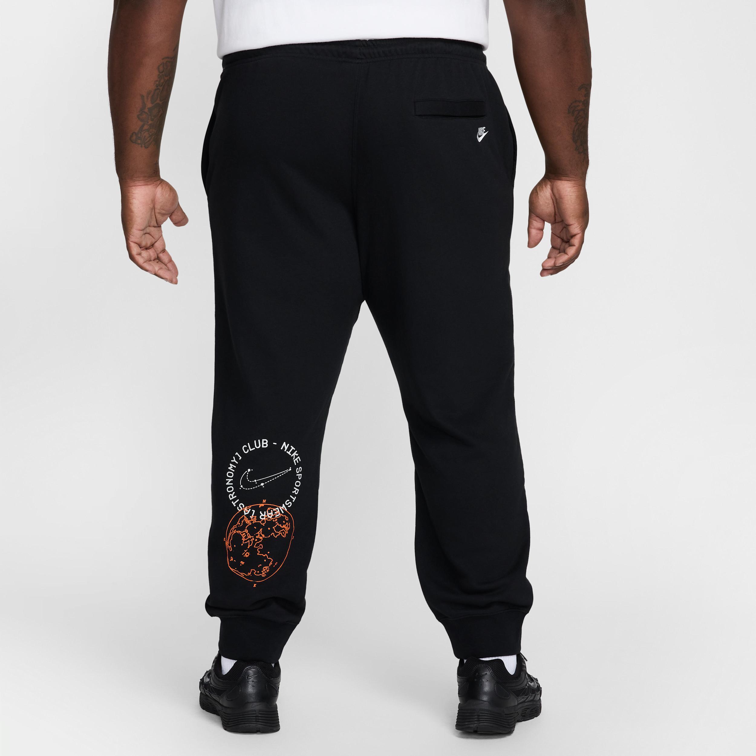 Nike Men's Club French Terry Jogger Pants Product Image
